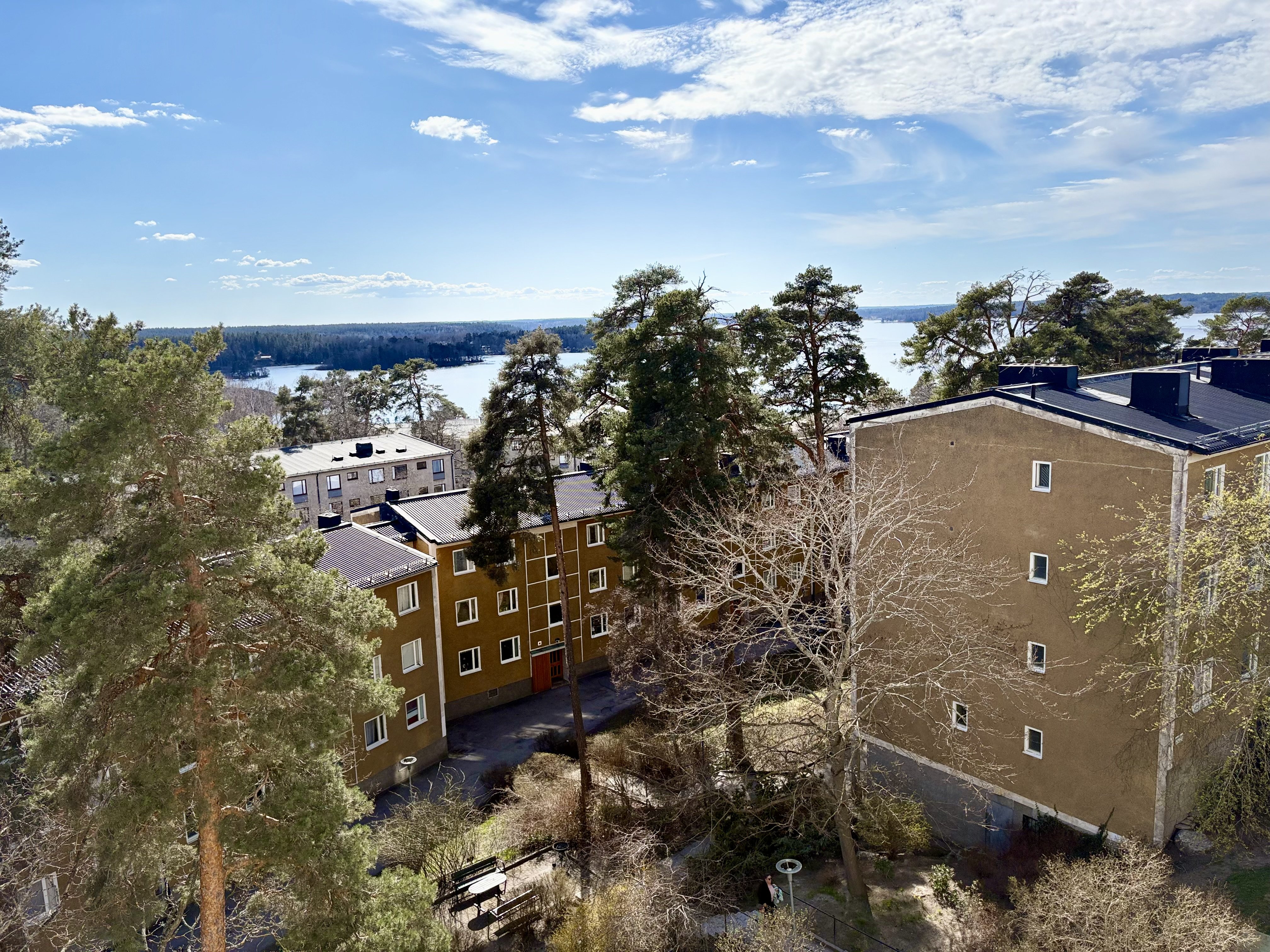 Spiralbacken, Hässelby — photo 3