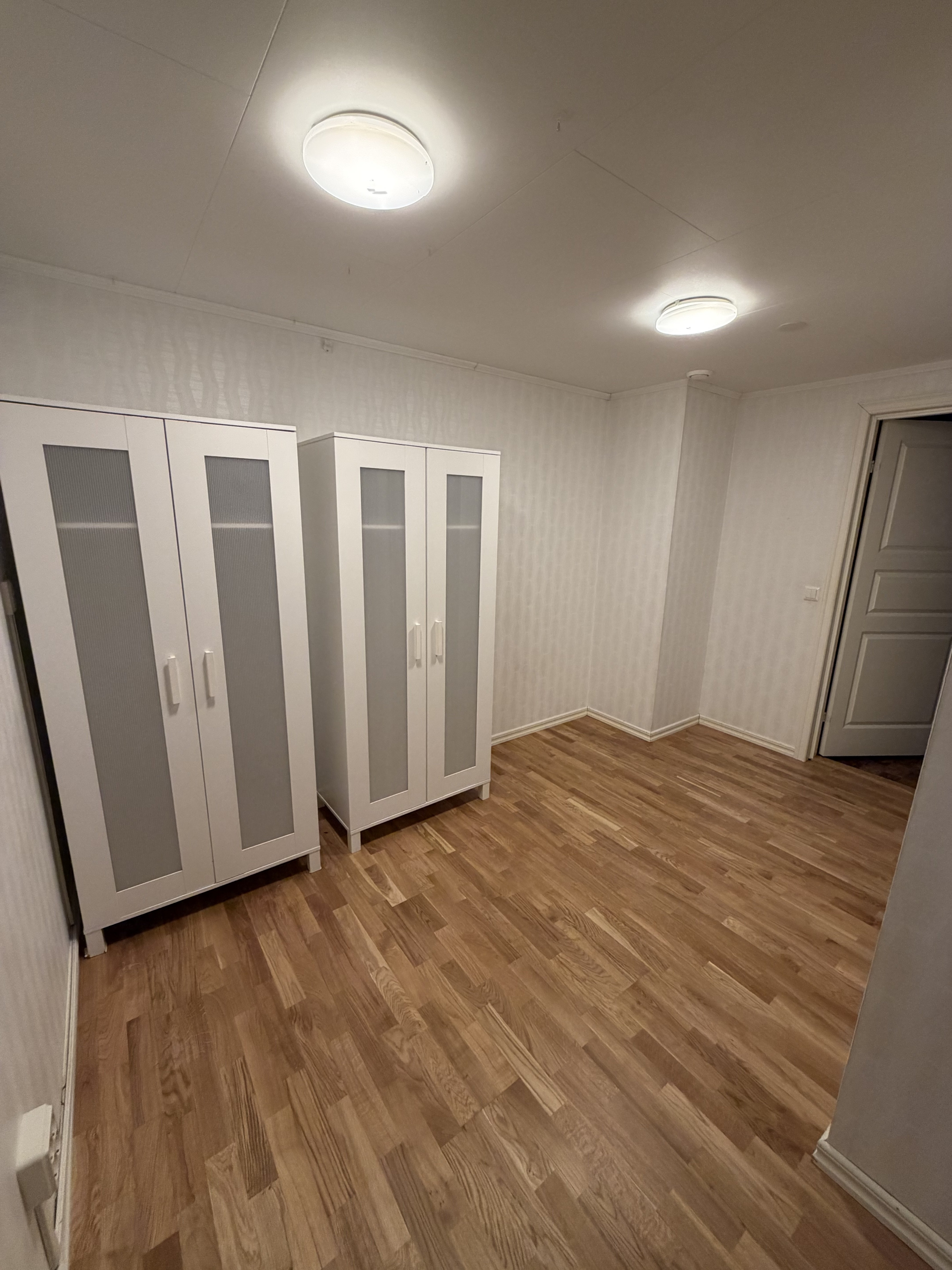 Hus – Skedala, Dammen - Bild 2