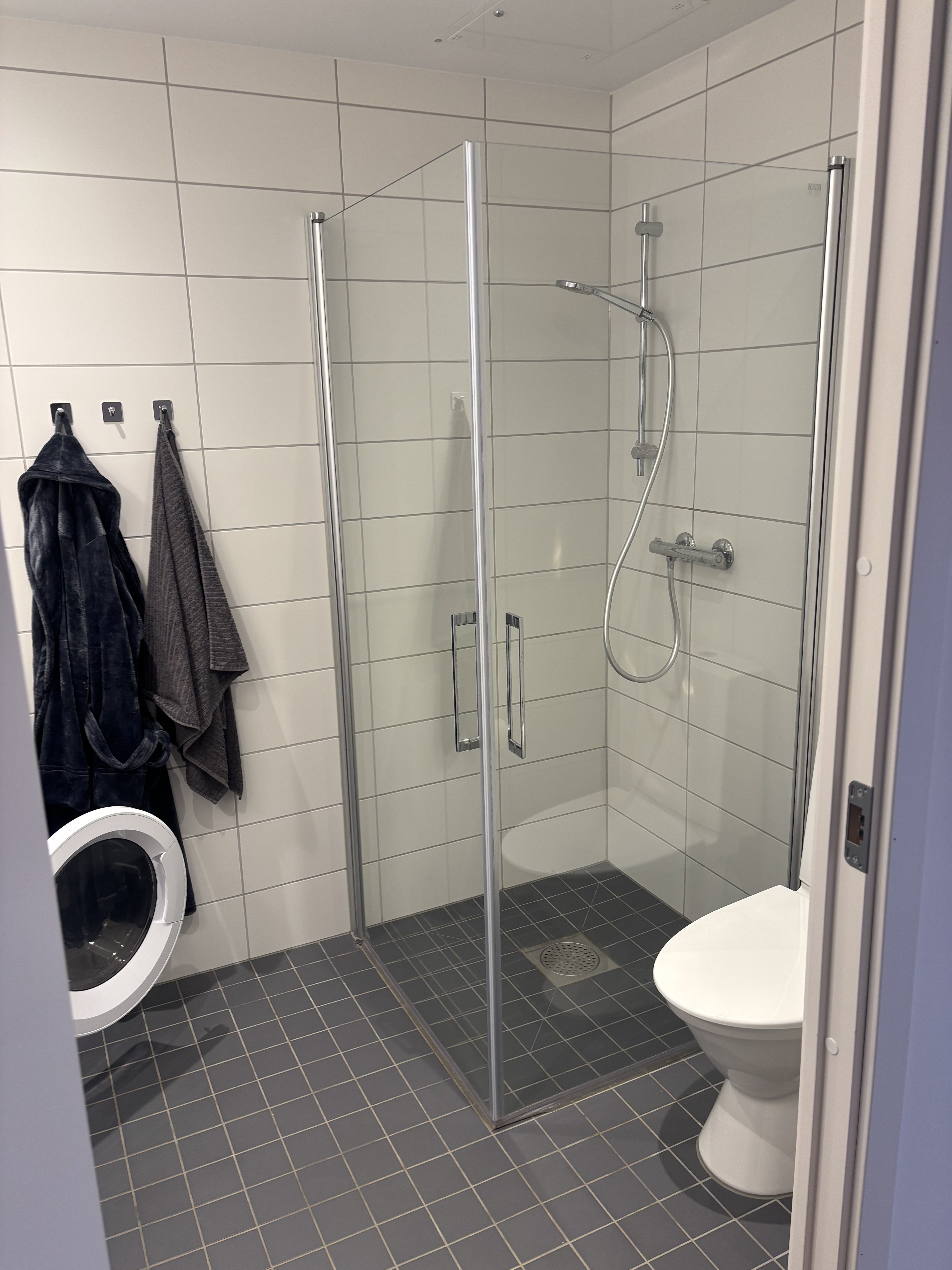 Trollsländevägen