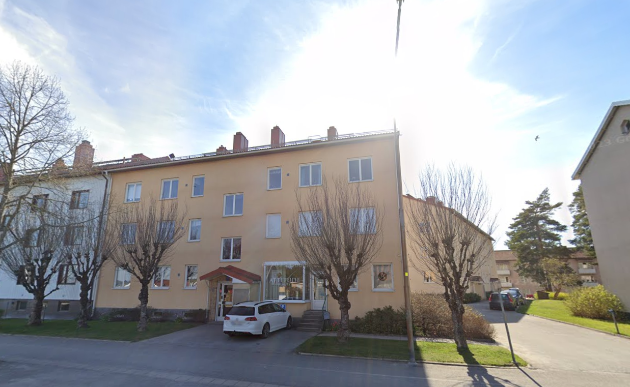 Södra Kungsvägen, Kumla Apartment Qasa