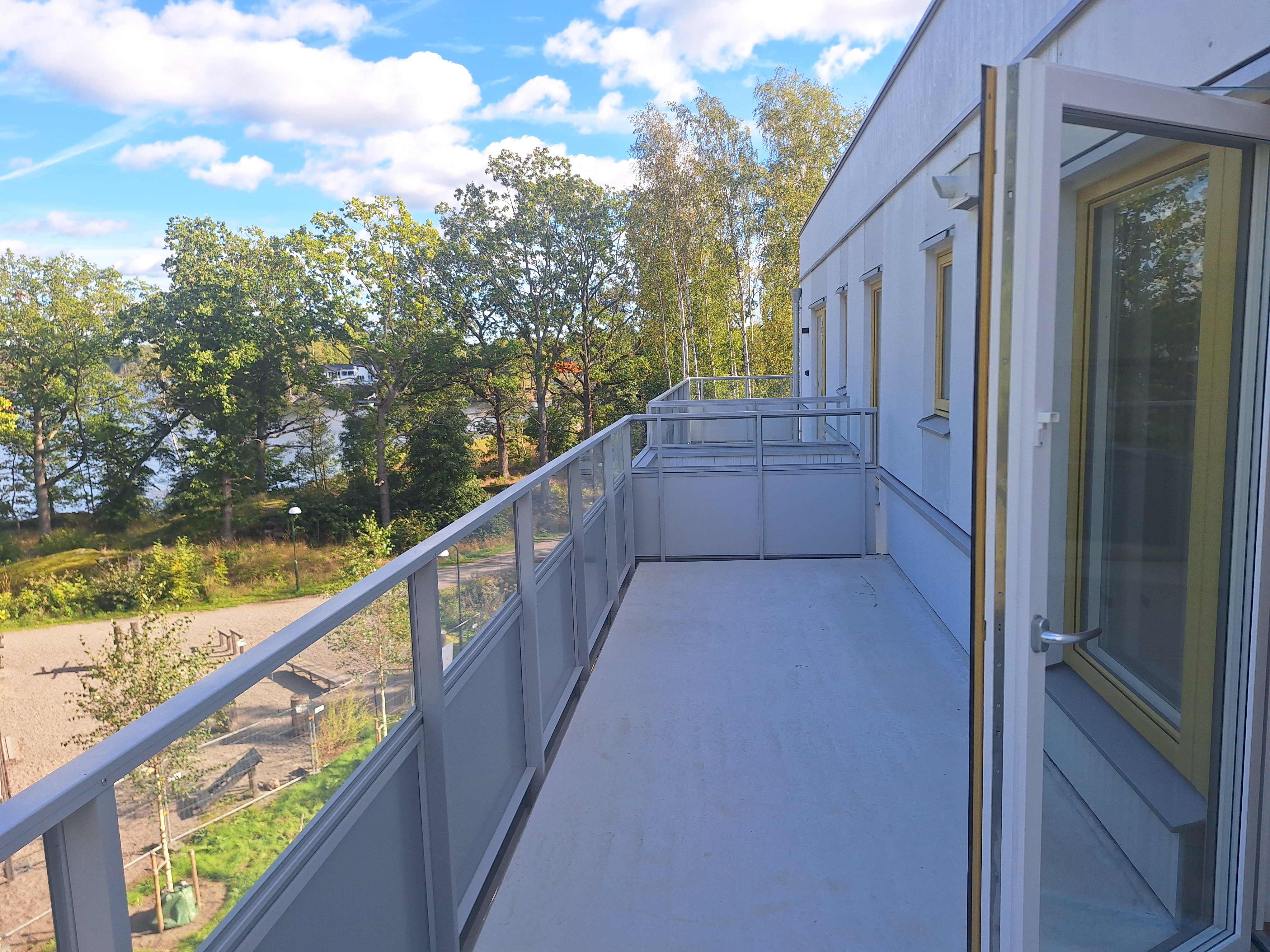 1 rum Farsta — 9 900 kr/mån | Bostadsögat