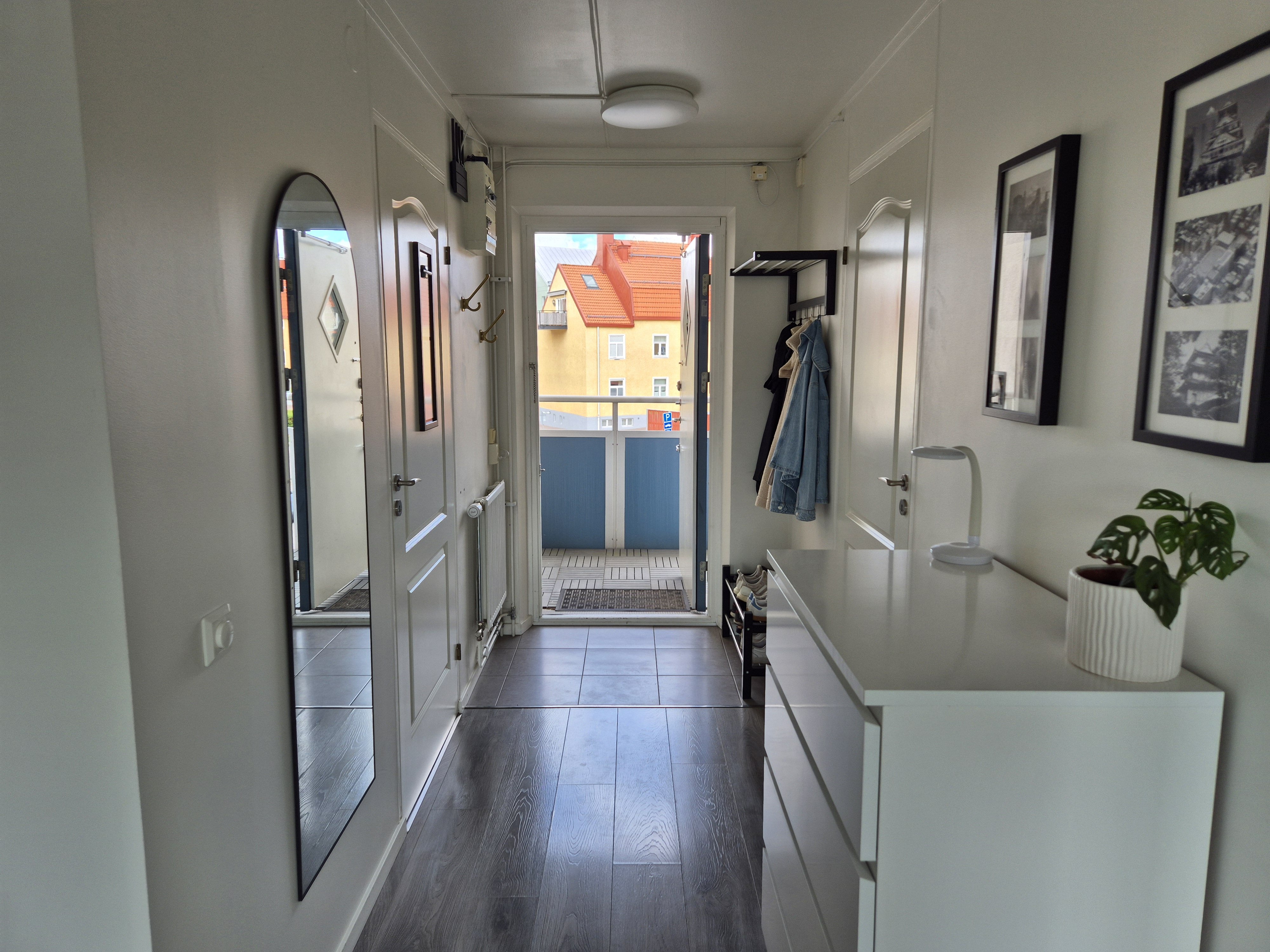 Lägenhet – Västerås, Karlsdal - Bild 2