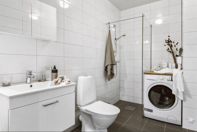 Blomsterkungsvägen, Hässelby — photo 5