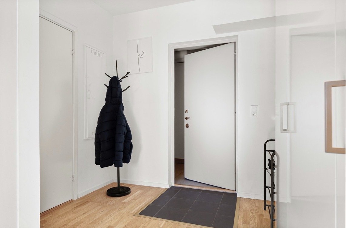 Blomsterkungsvägen, Hässelby — photo 5