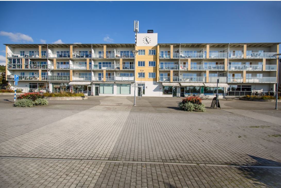 Mor Eleonoras väg 3