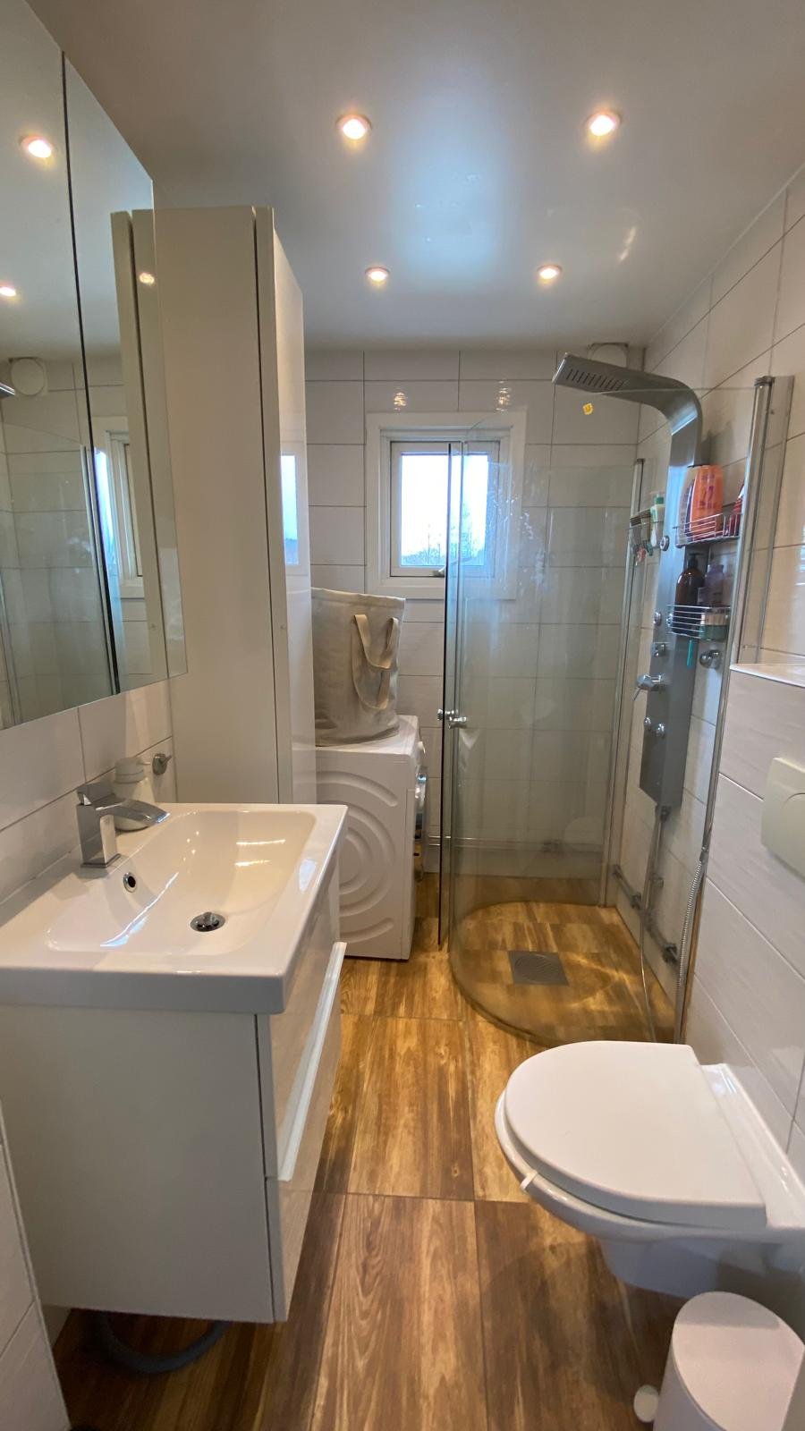 Lillhagsvägen, Hisings Backa