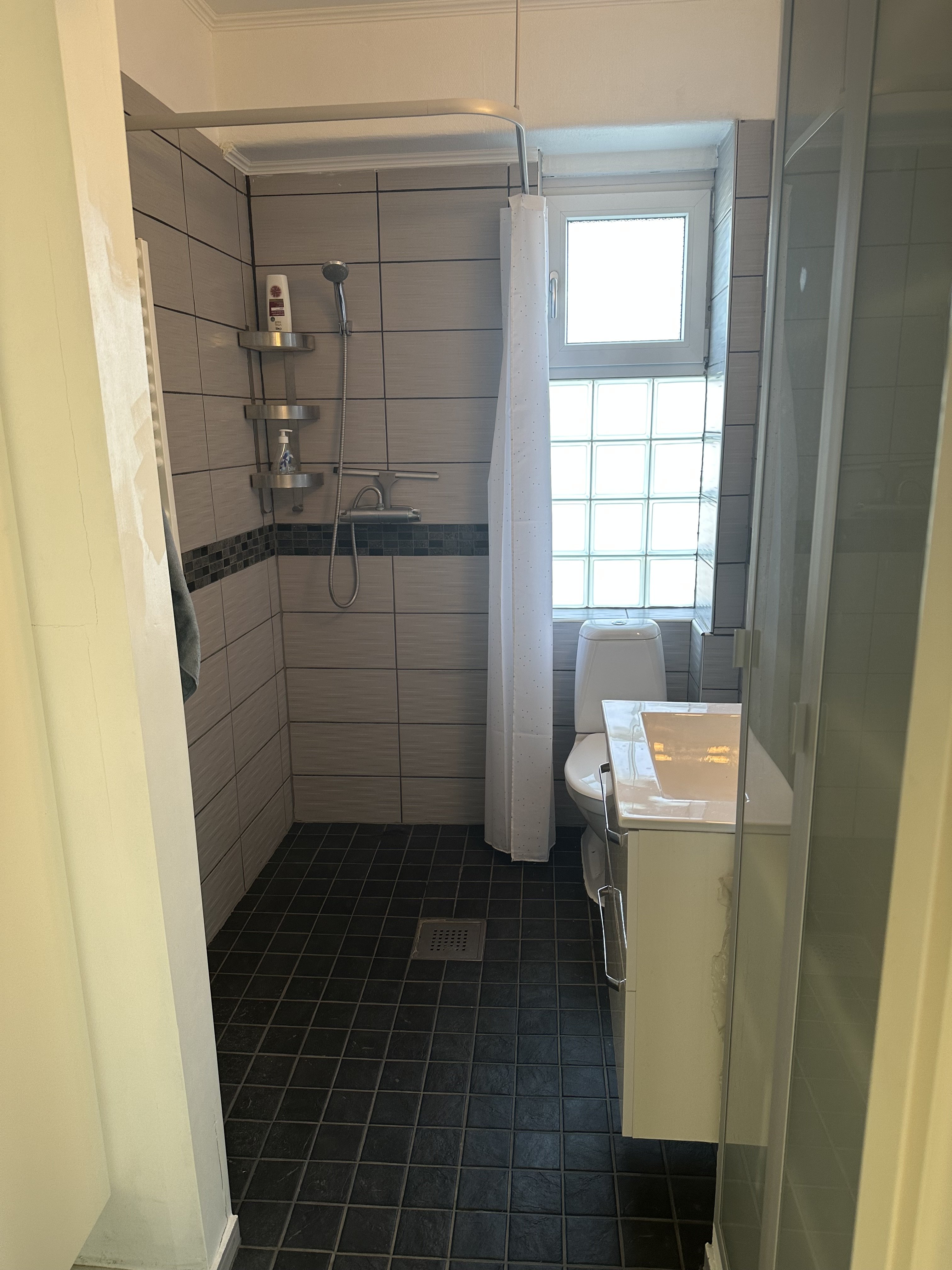 3 rum och kök, Backa, 17 000 kr/mån, bild 3