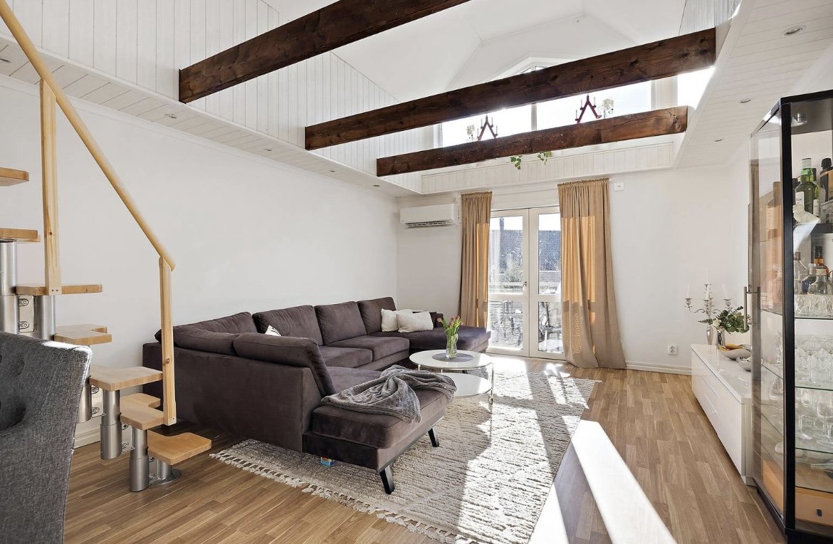 Hus – Olofstorp, Bergum - Fler