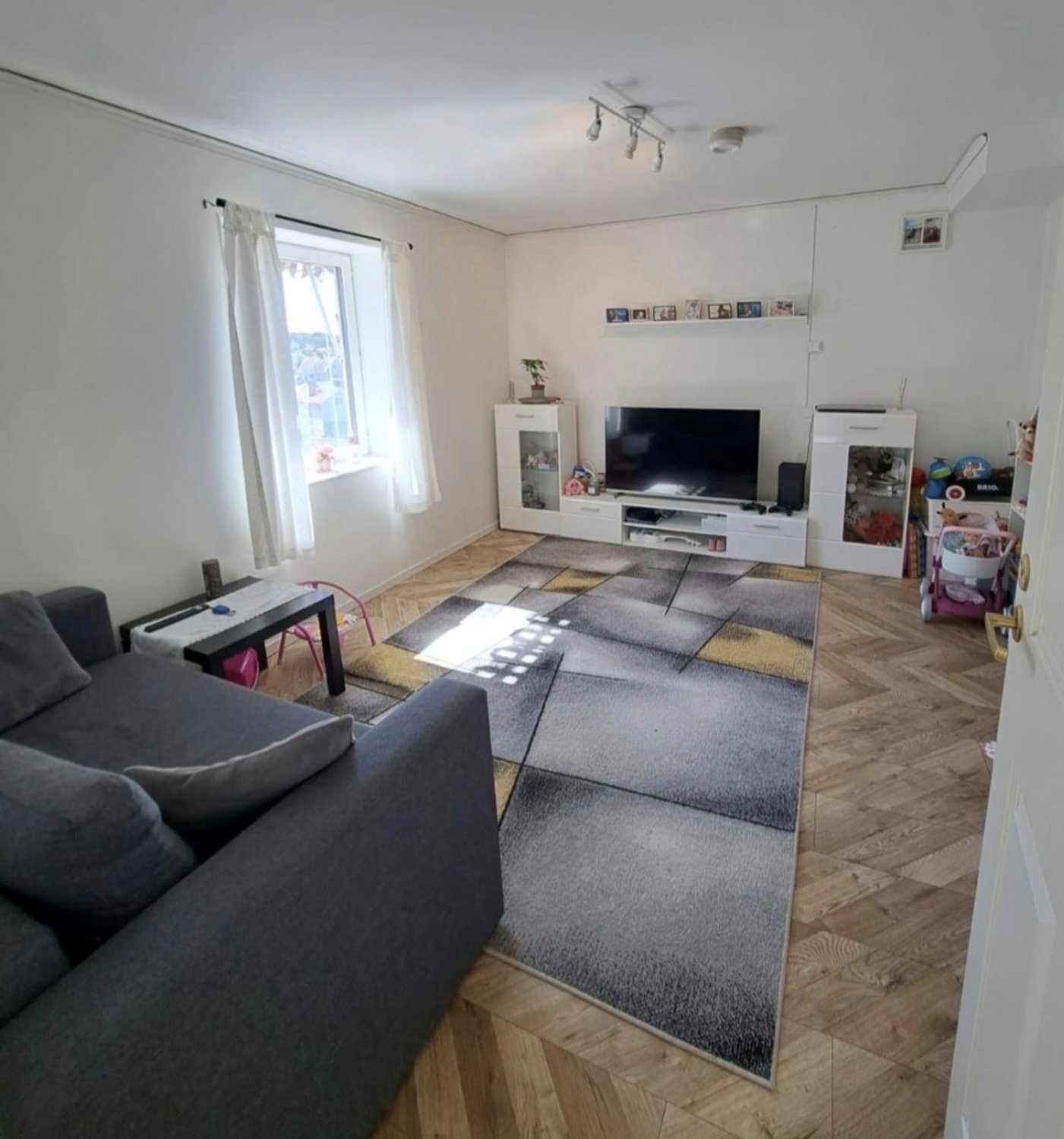 Nitaregatan, Västra Frölunda