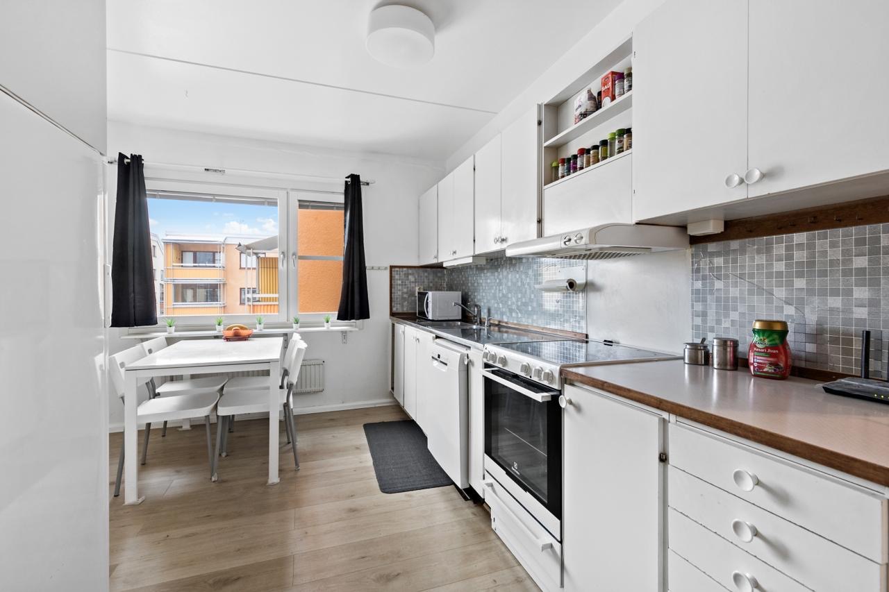 Sorögatan, Kista — photo 3