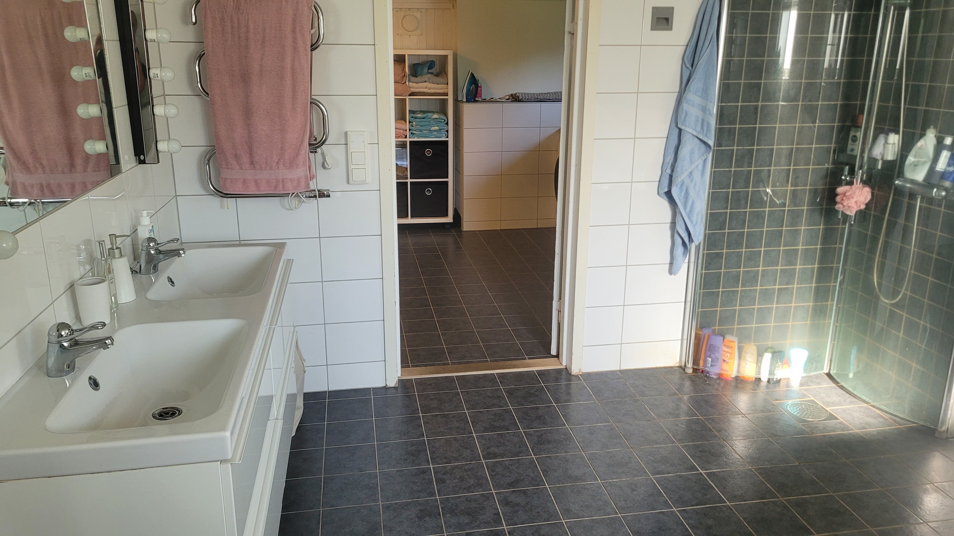 Hus – Åsa, Hallands län - Fler