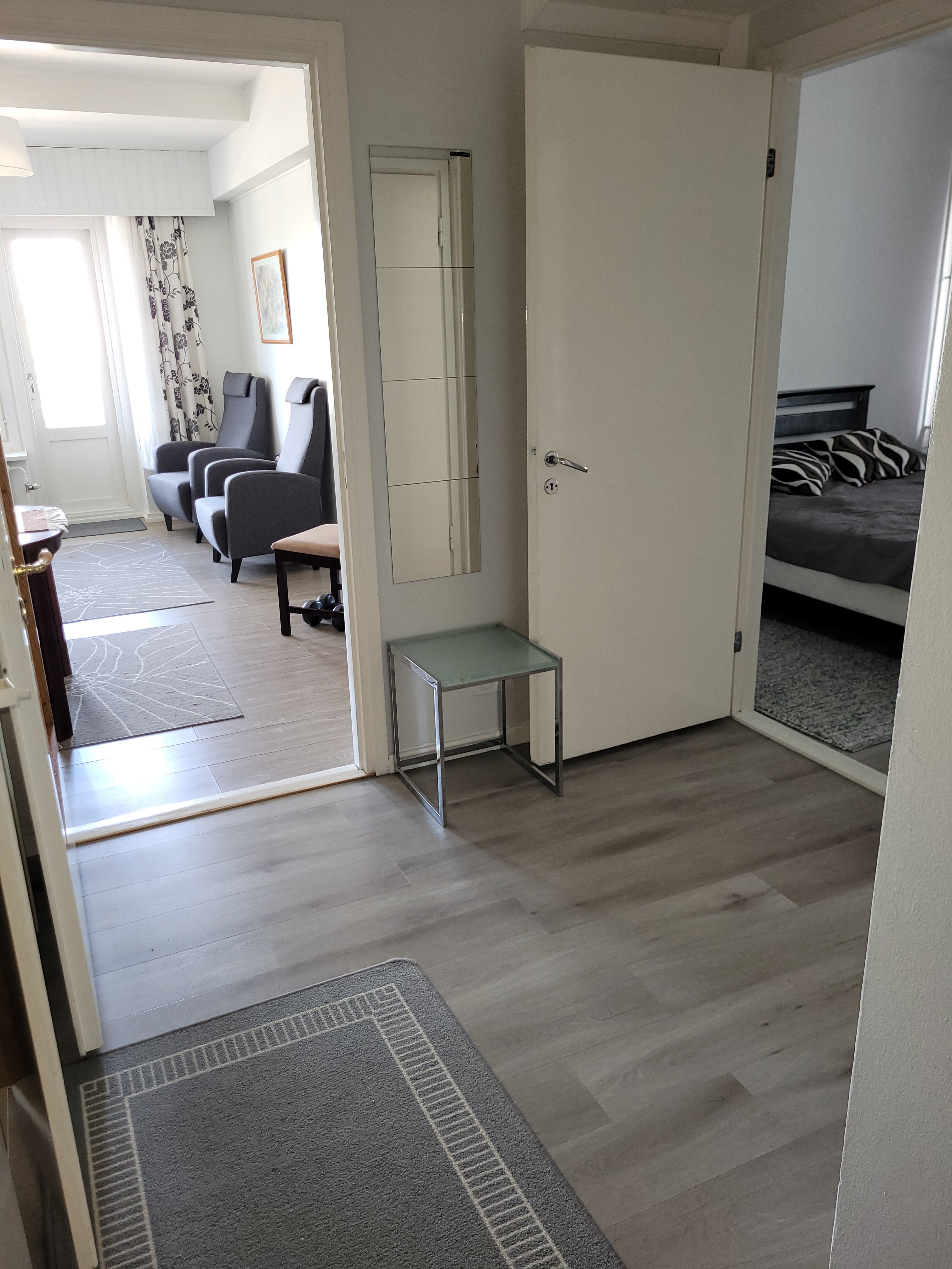 Kalustettu kolmio 57 m/2 3