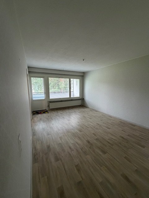 Vuokrataan kerrostalo kaksio 1