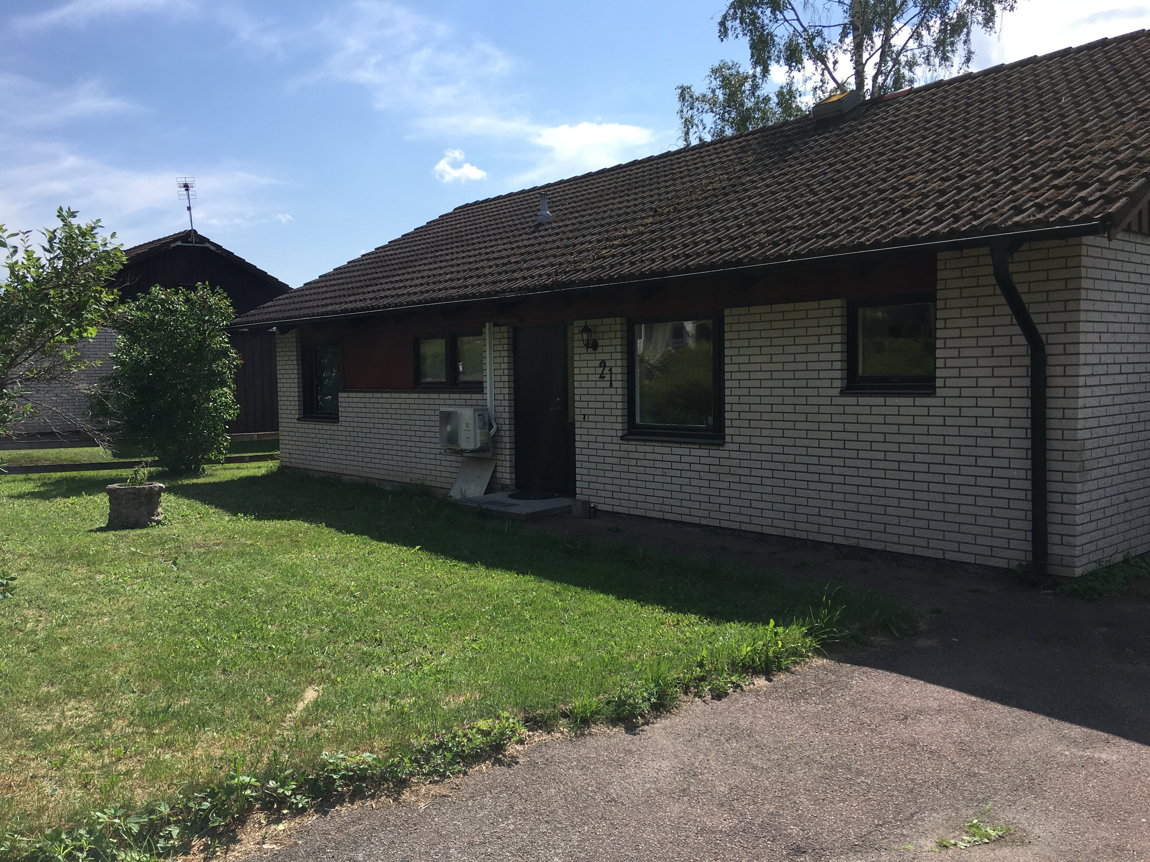 Villa/Hus, 5 rooms, 98 sqm, Segmon