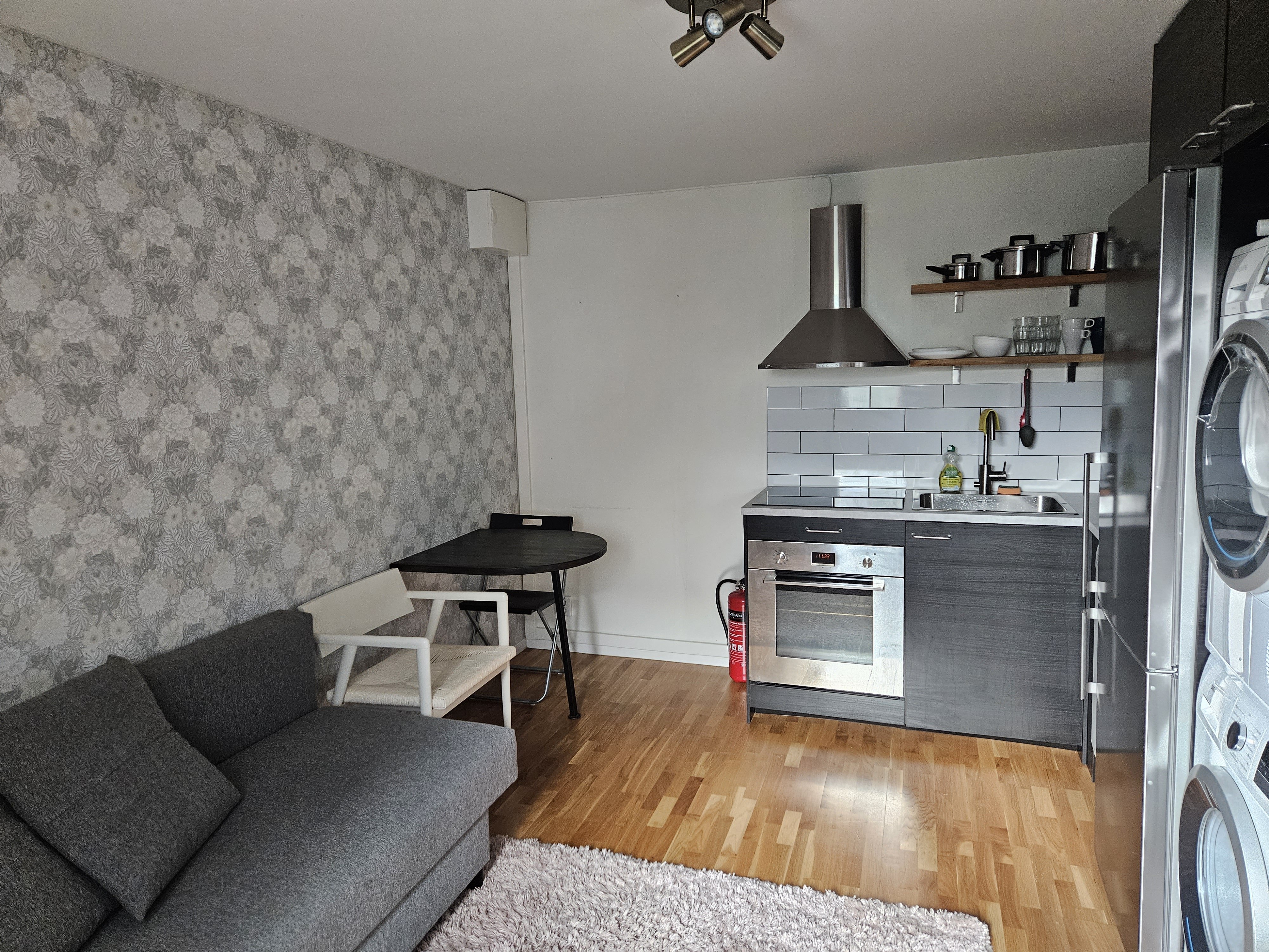 1.5 rum Älvsjö — 8 550 kr/mån | Bostadsögat