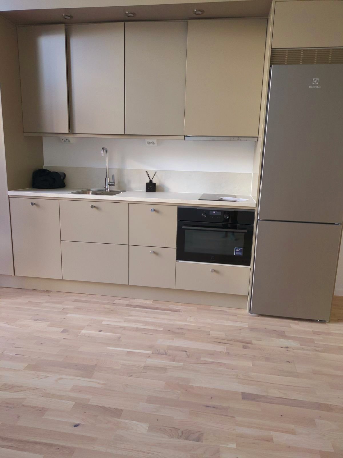 Lägenhet, 2 rooms, 33 sqm, Täby