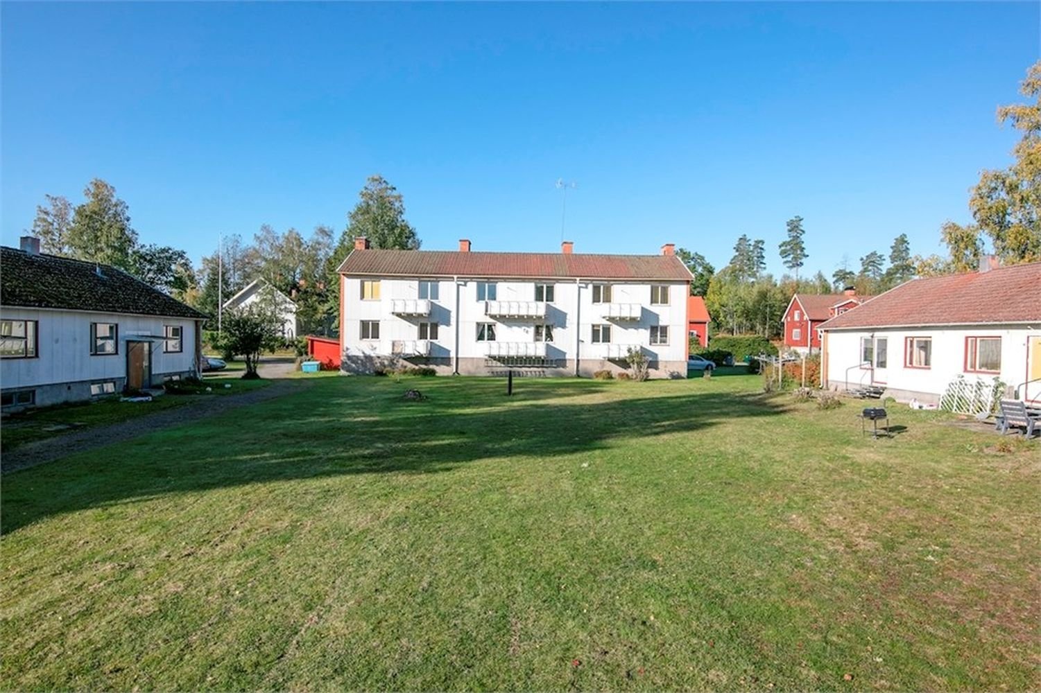 Snickarvägen 20, Brevens bruk