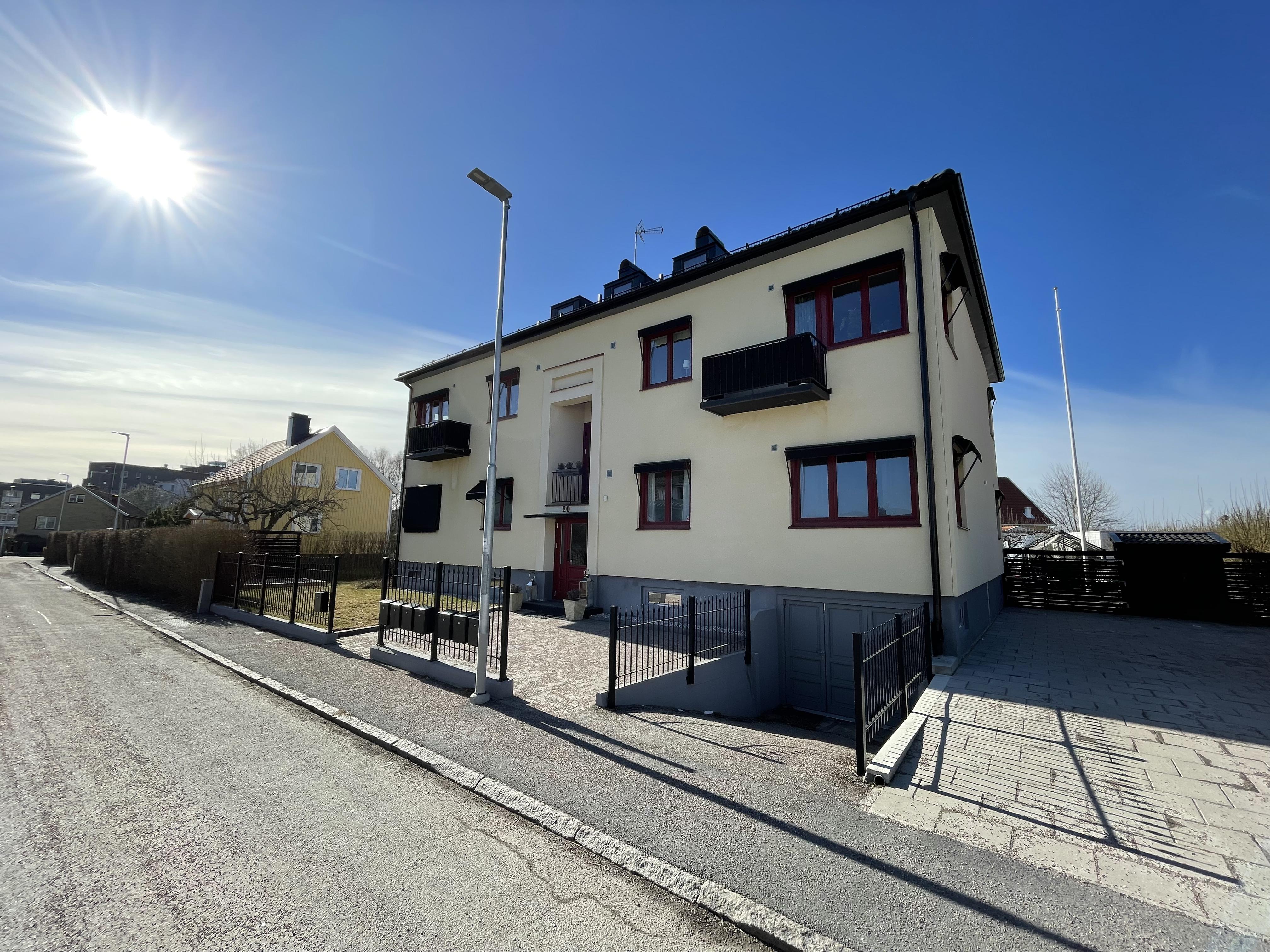 Fältvägen 20