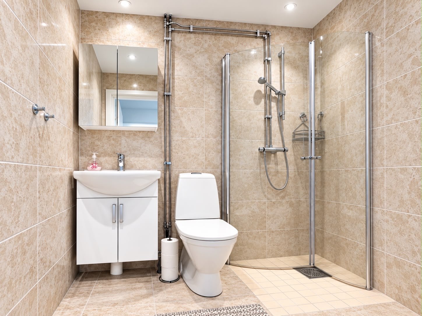 2 rok · 30 m² i Täby – bild 2