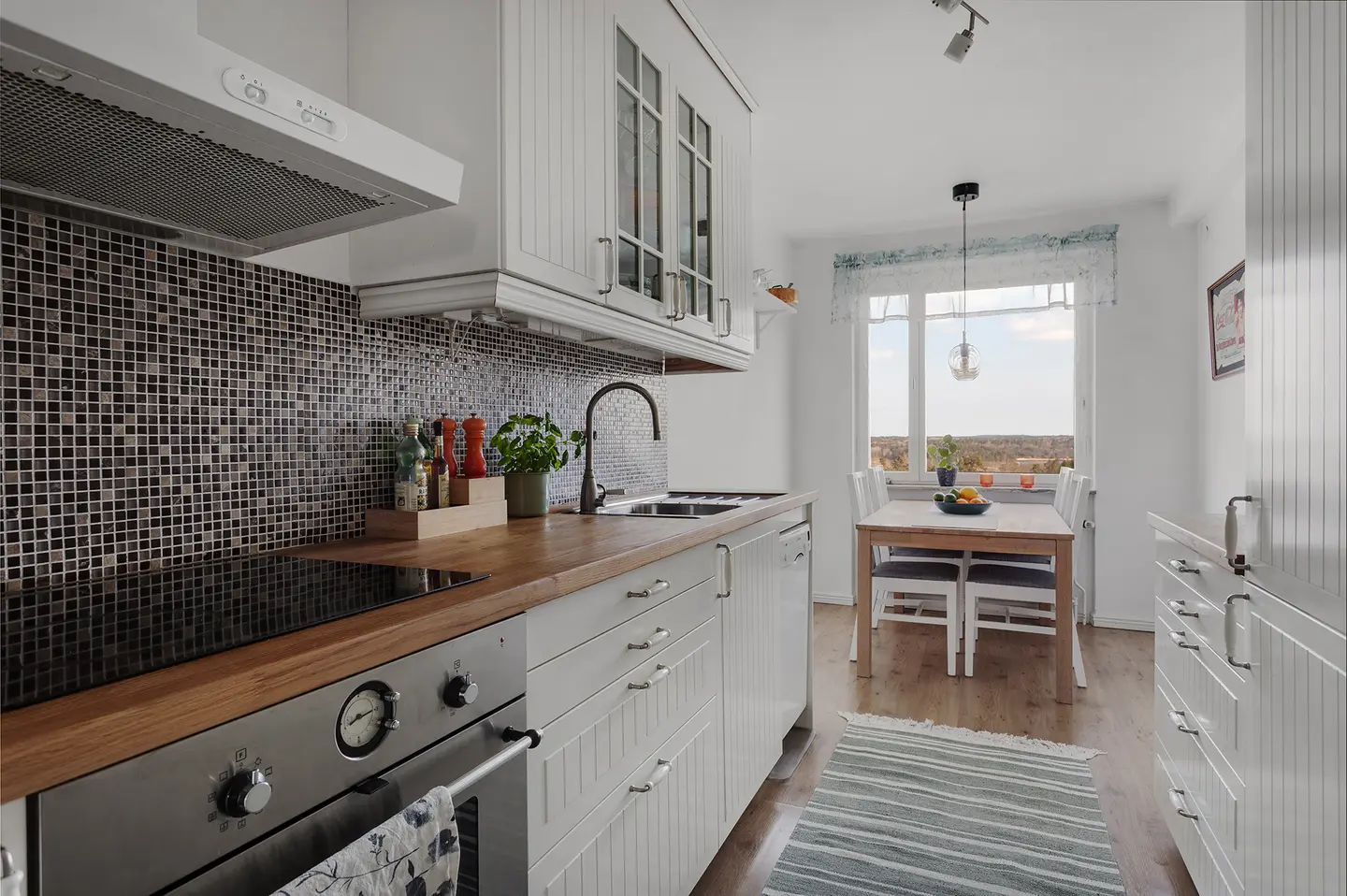 Lägenhet, 2 rooms, 59 sqm, Farsta