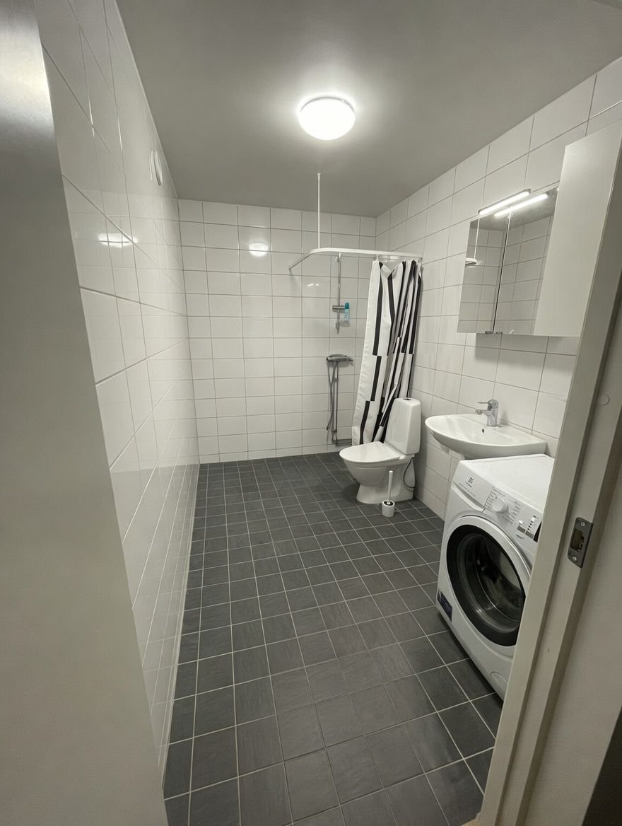 Vårbergsvägen, Skärholmen — photo 3