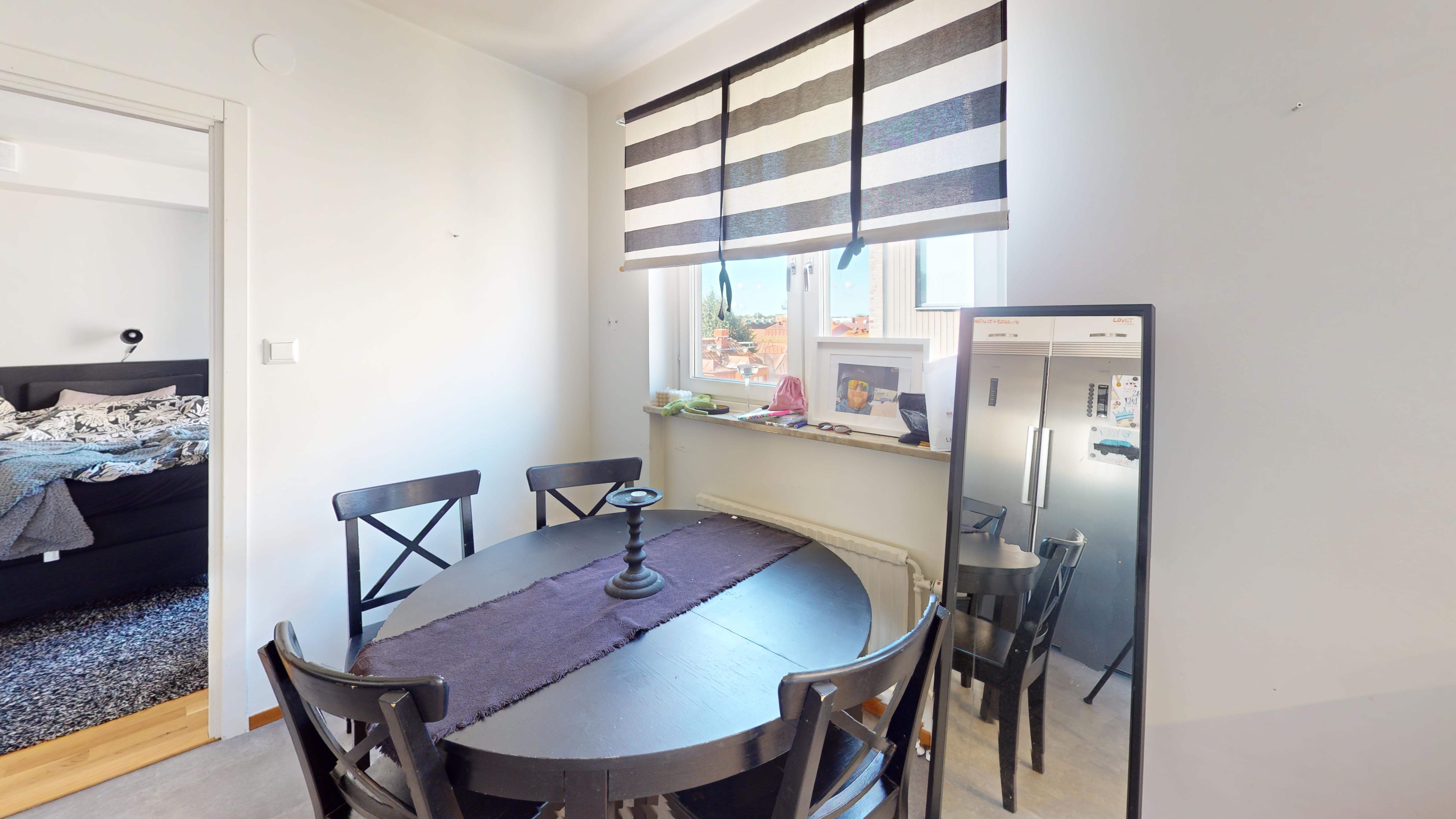Lägenhet, 5 rooms, 104 sqm, Borås