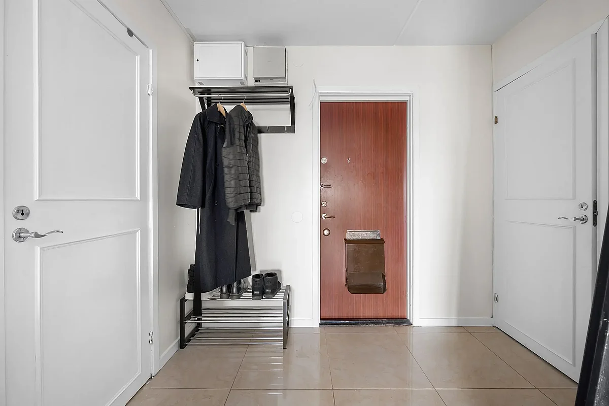 Sorögatan, Kista — photo 3