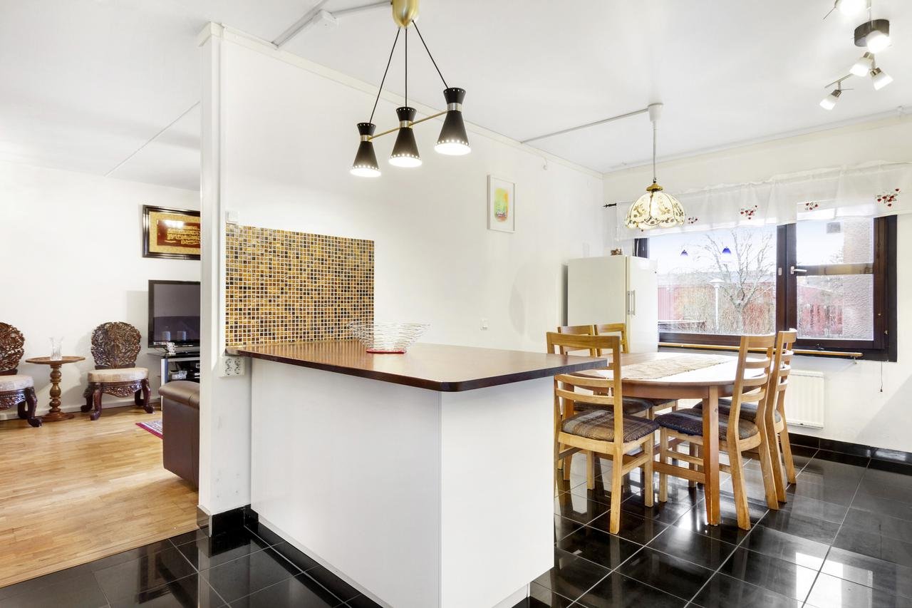 Ringstedsgatan, Kista — photo 5