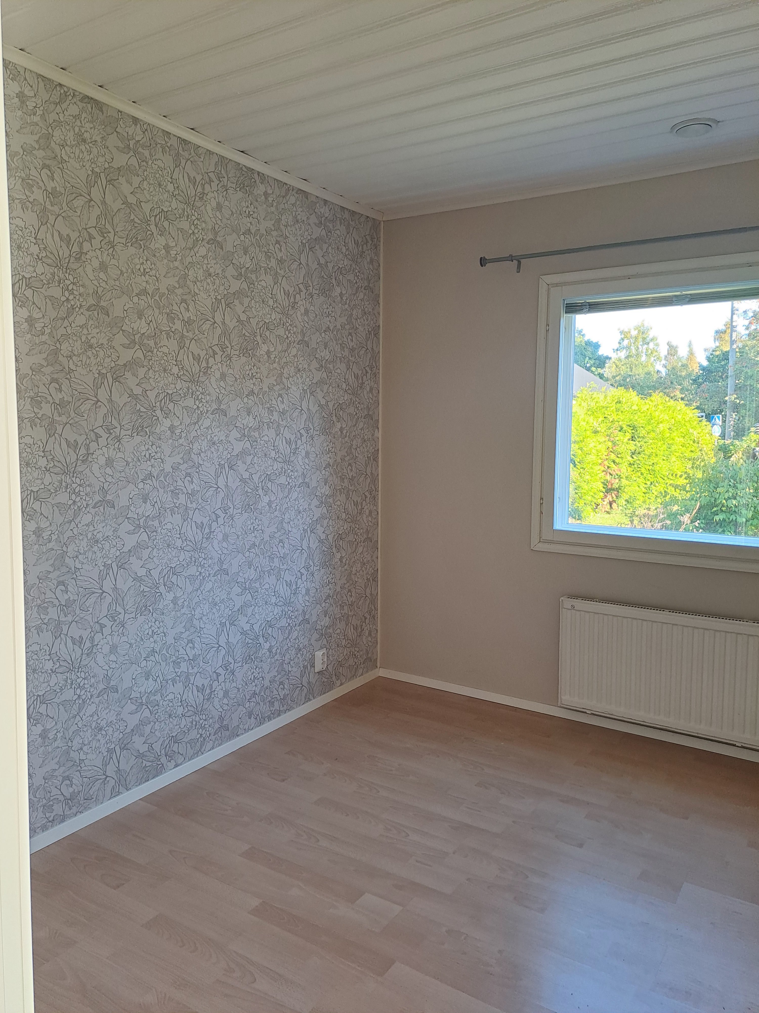 Vuokrataan n.90m2 ok-talo 3