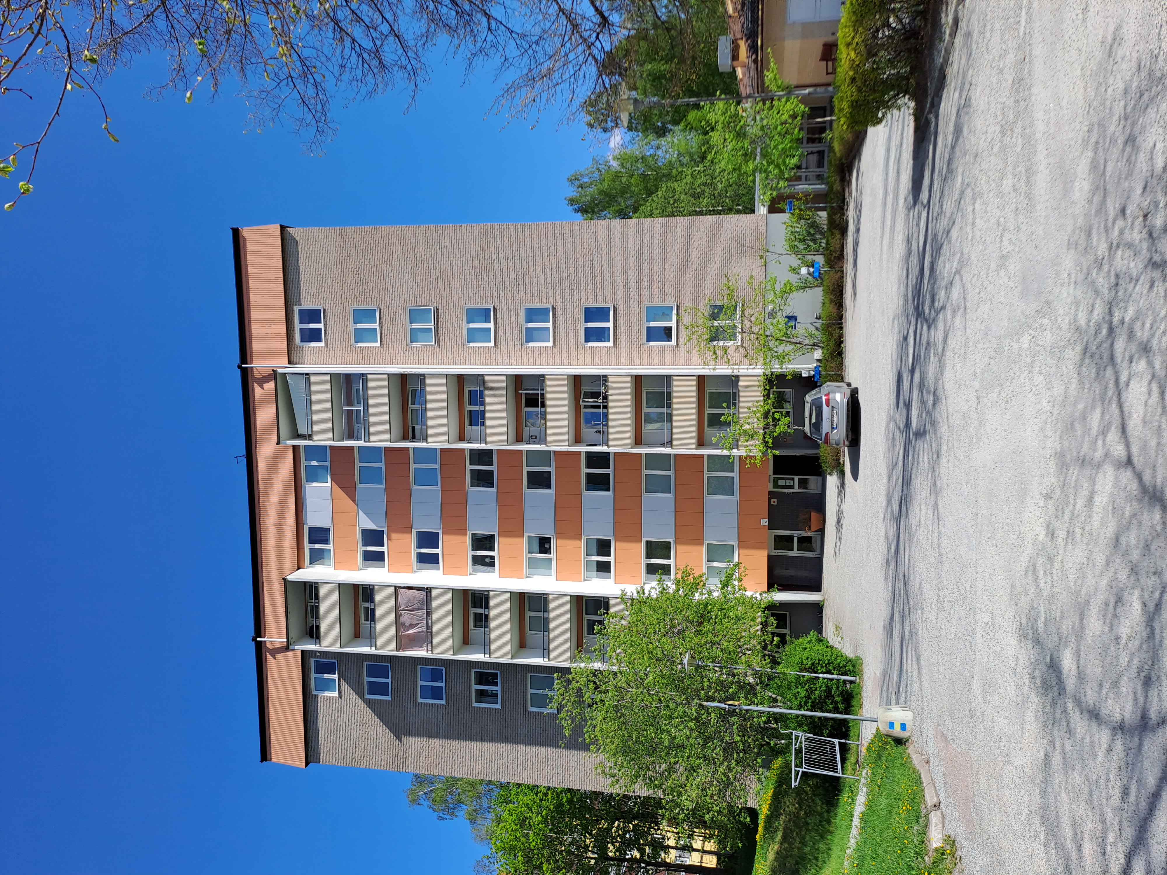 Kolmilegränd 5