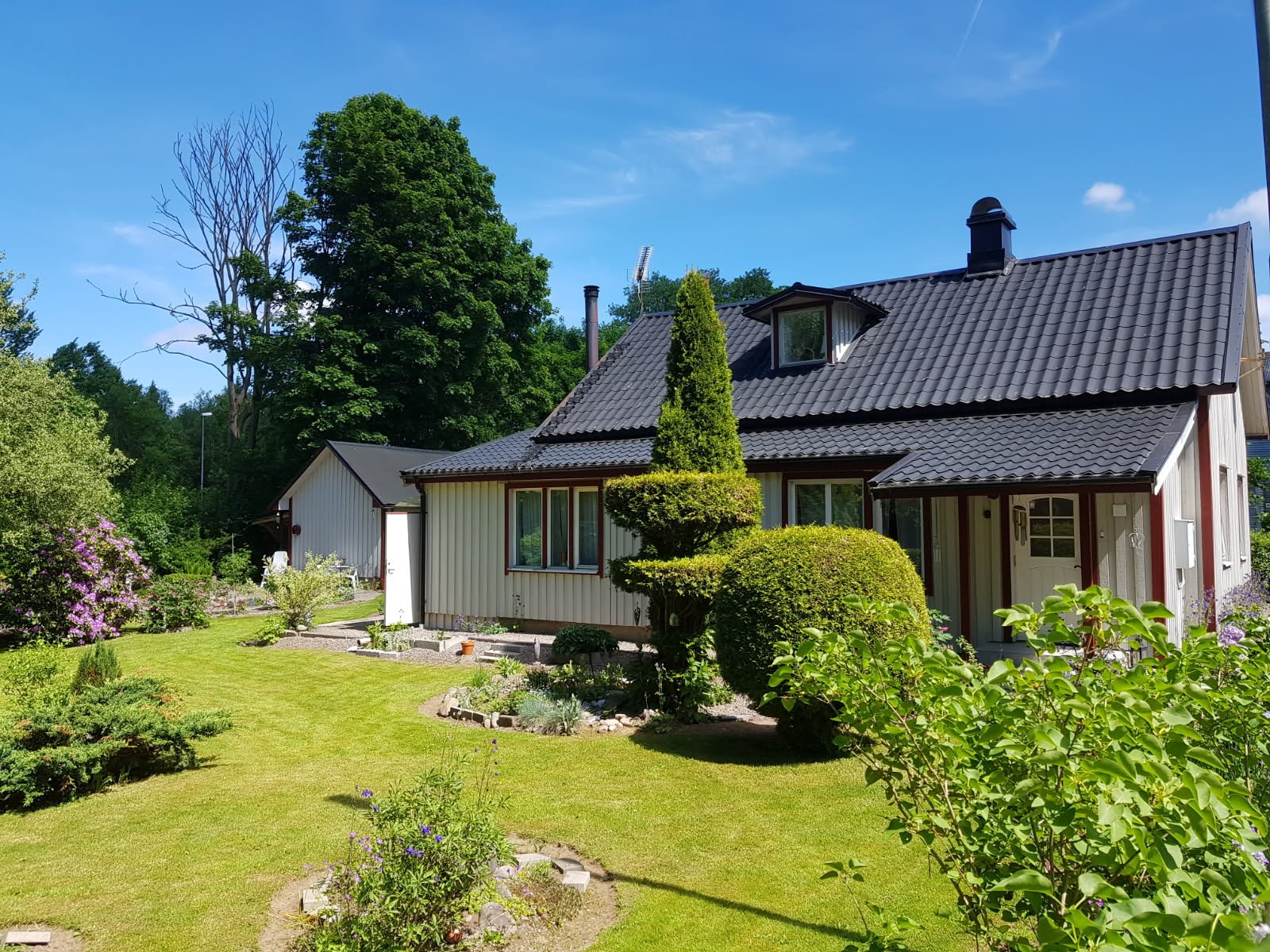 Hillebrovägen