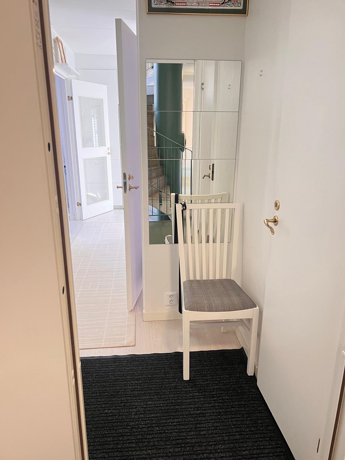 2 rum och kök, Kista — 13 000 kr/mån — bild 3