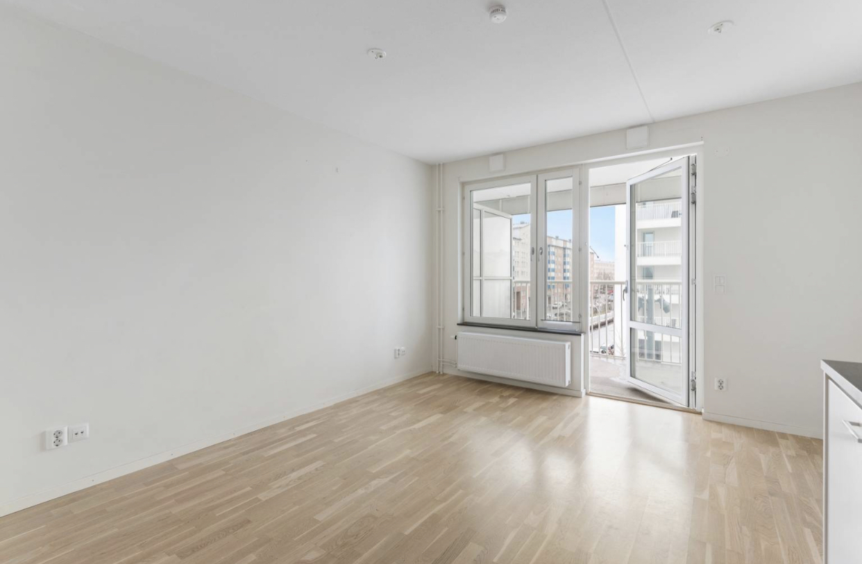 Hjulstavägen , Spånga — photo 5