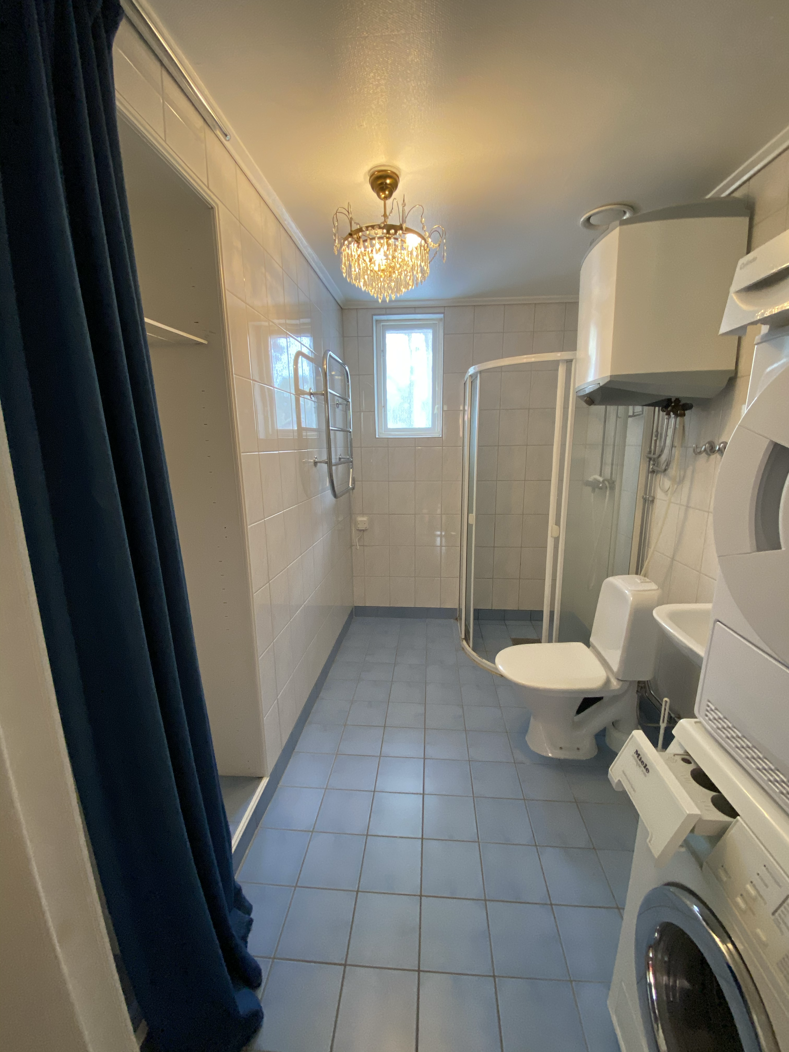 Hus – Norra Visby, Snäckgärdsbaden, Gotlands län - Bild 3
