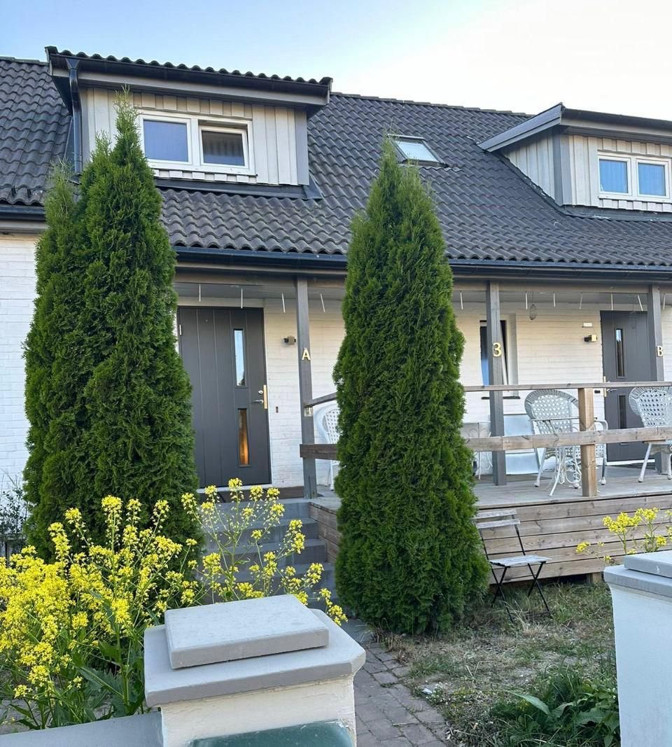 Radhus, 4 rooms, 120 sqm, Upplands Väsby