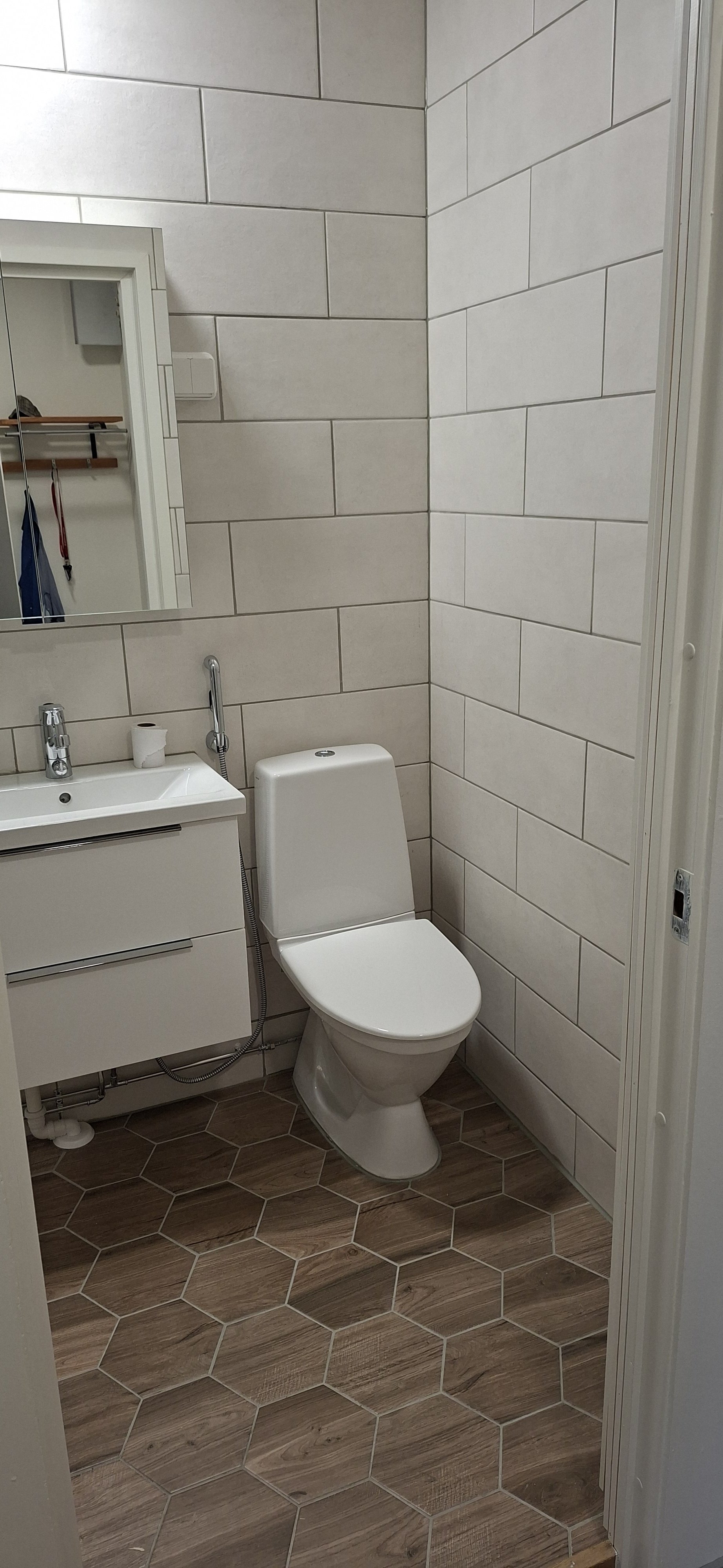 Valoisa ja remontoitu 27m2 yksiö Tornikadulla 4