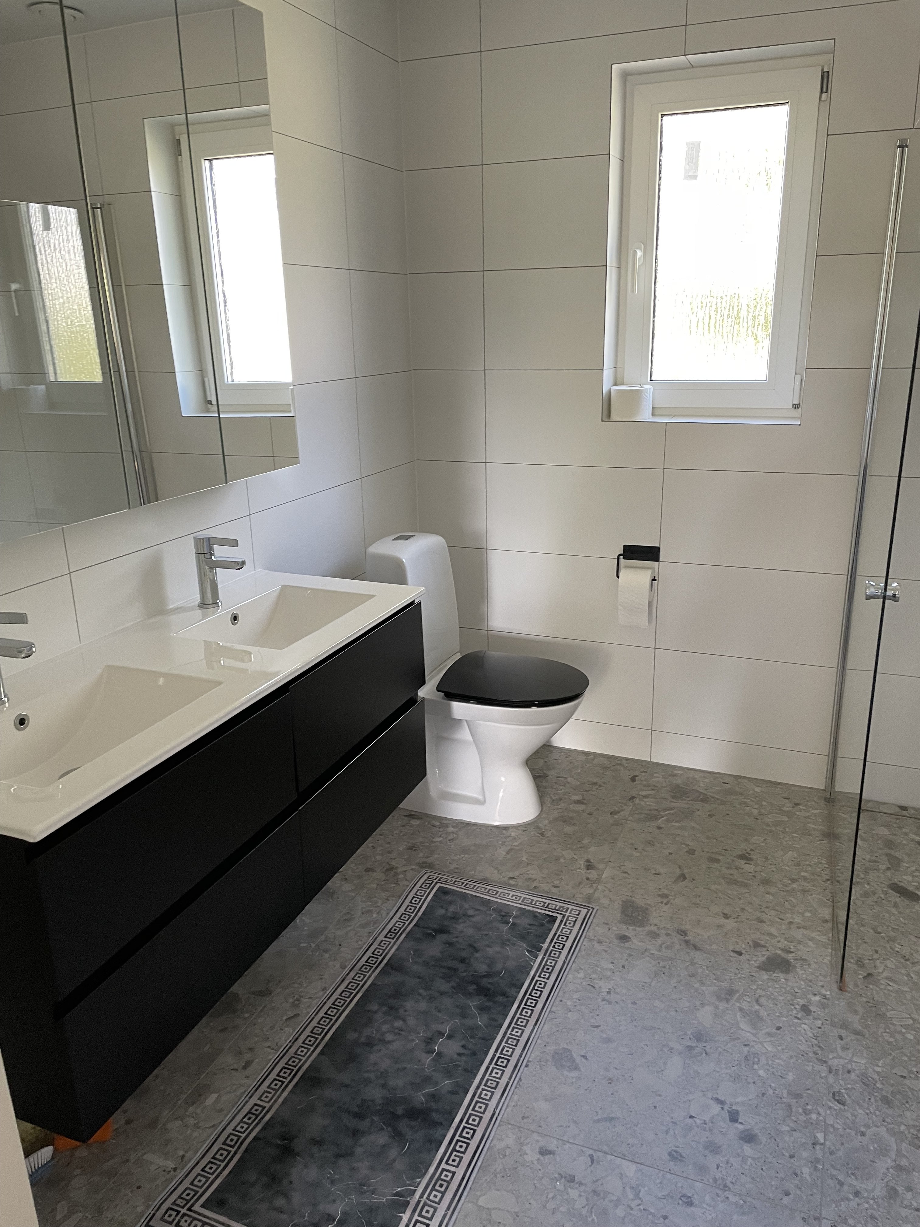 7 rok · 200 m² i Södertälje – bild 9