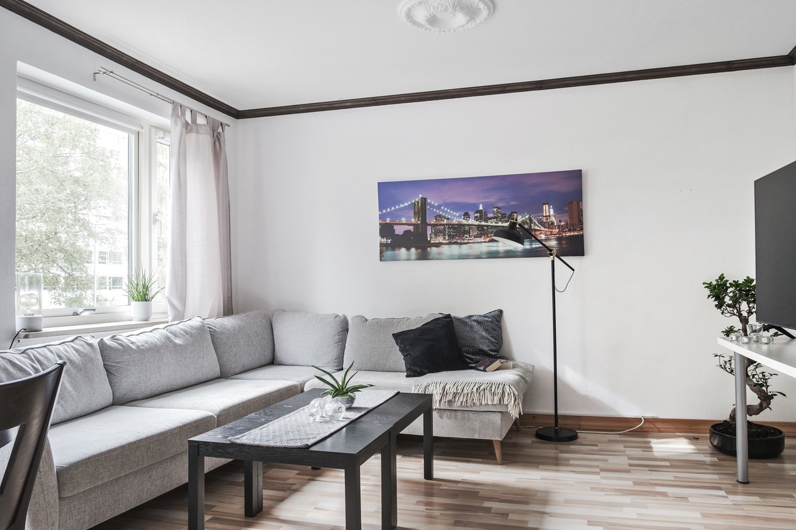 2 rum och kök, Biskopsgården, 10 800 kr/mån, bild 3