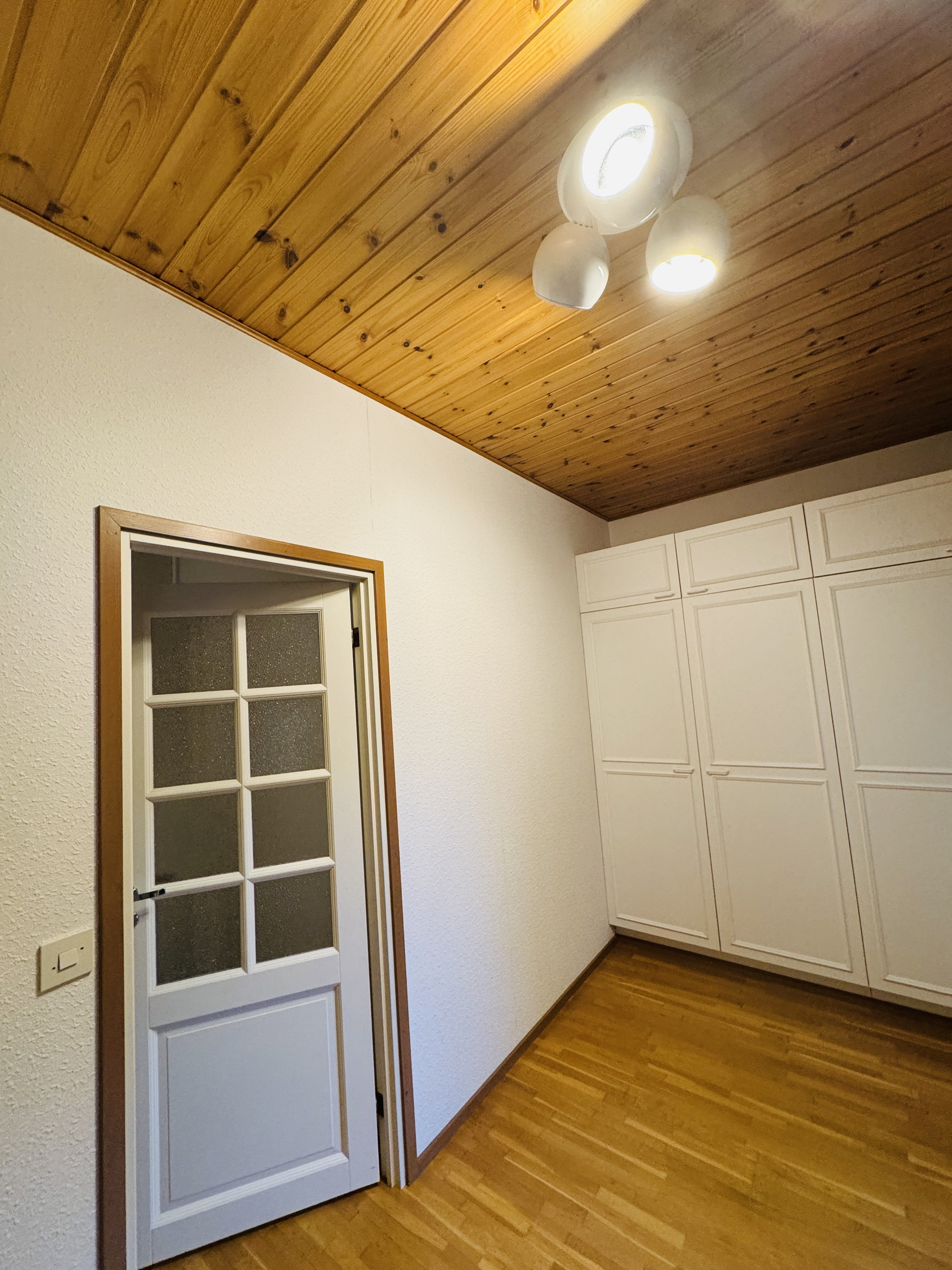 Ethnic room for Rent close to Center 🏠 2