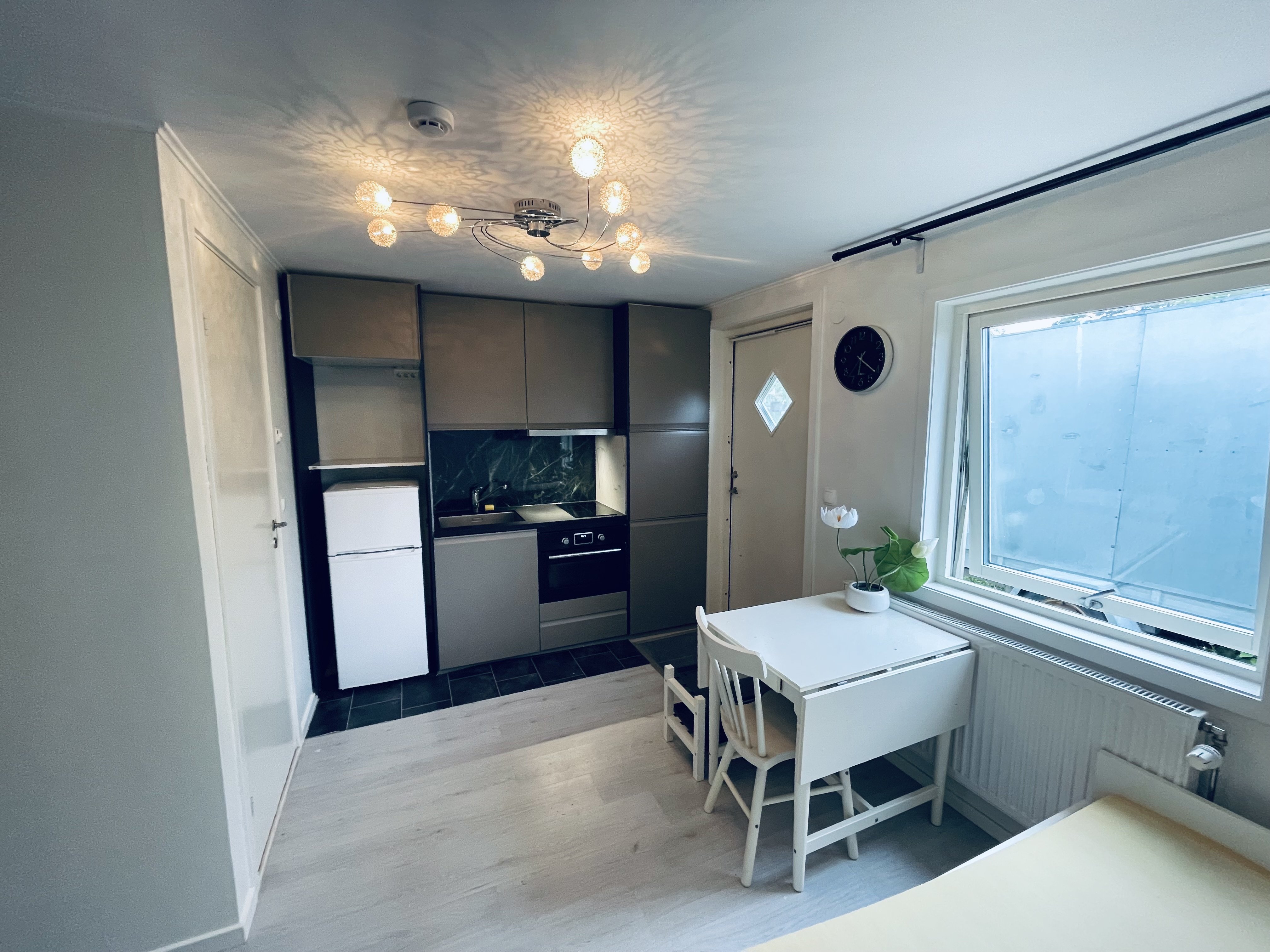 Villa/Hus, 1 rooms, 25 sqm, Hässelby