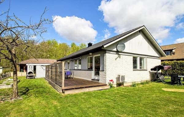 Villa/Hus, 5 rooms, 132 sqm, Örkelljunga