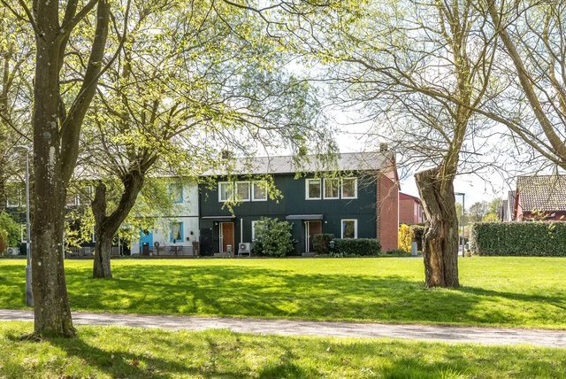 Radhus, 4 rooms, 110 sqm, Oxie