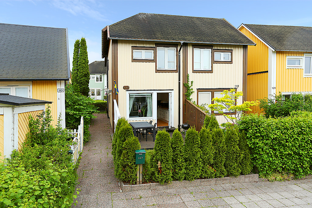 Radhus, 5 rooms, 95 sqm, Kista
