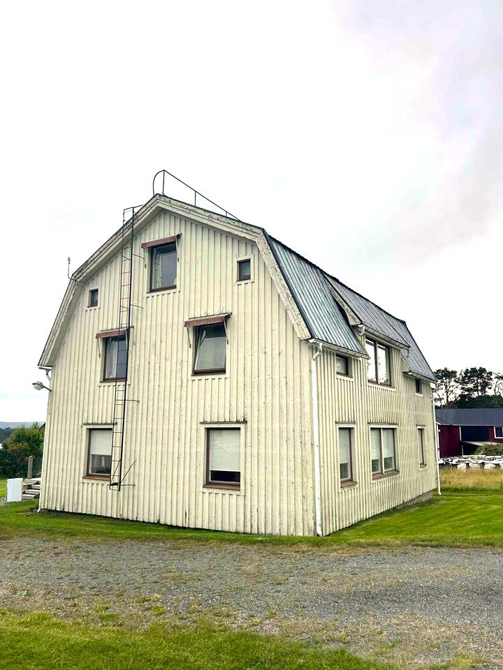 Villa/Hus, 9 rooms, 270 sqm, Härnösand