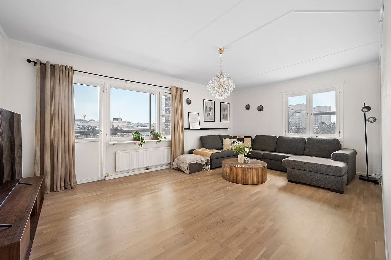 Lägenhet, 3 rooms, 77 sqm, Kista