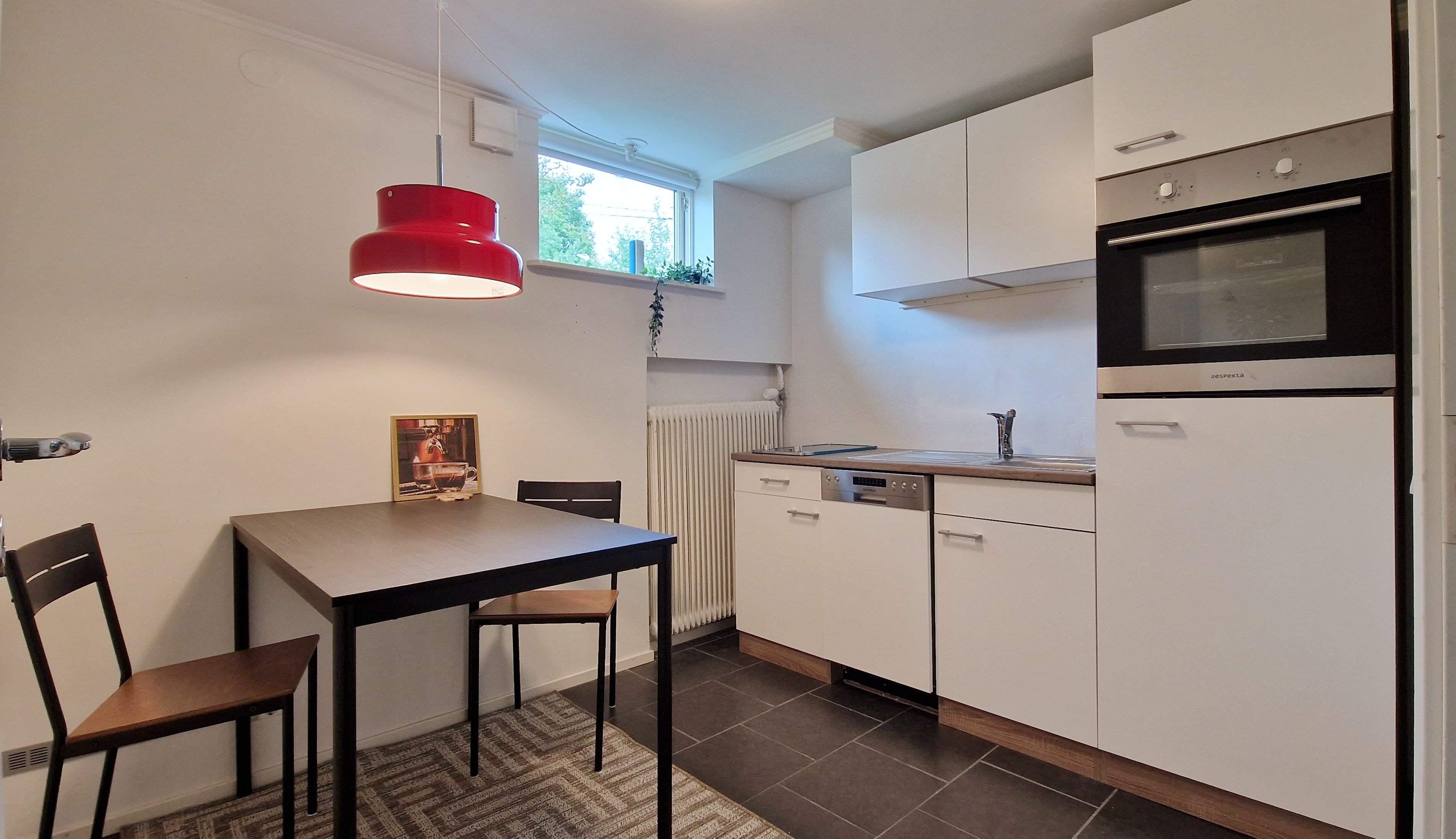 1 rum och kök, Älvsjö, 9 350 kr/mån, bild 2