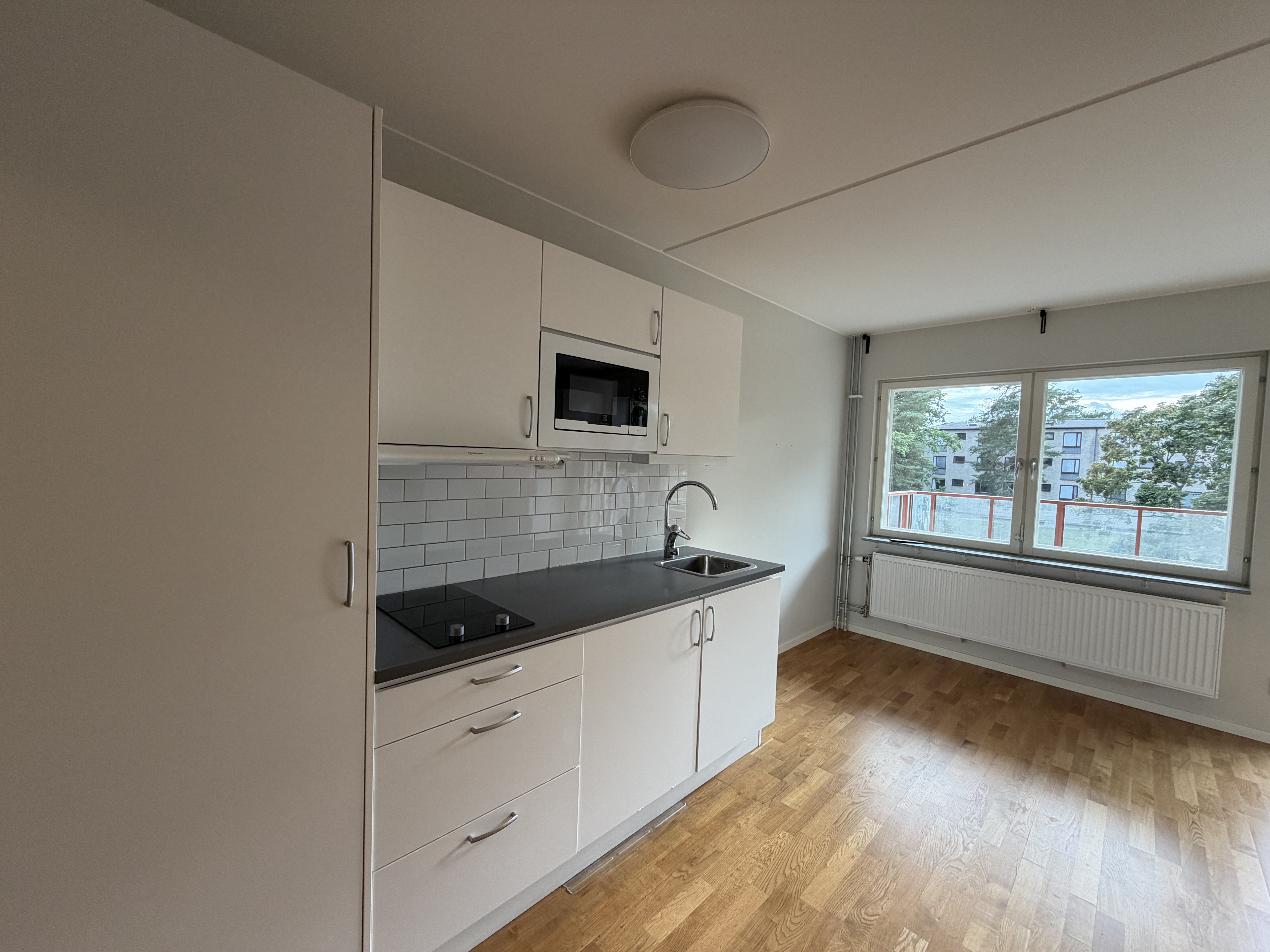 Lägenhet – Stockholm, Hässelby strand - Bild 2