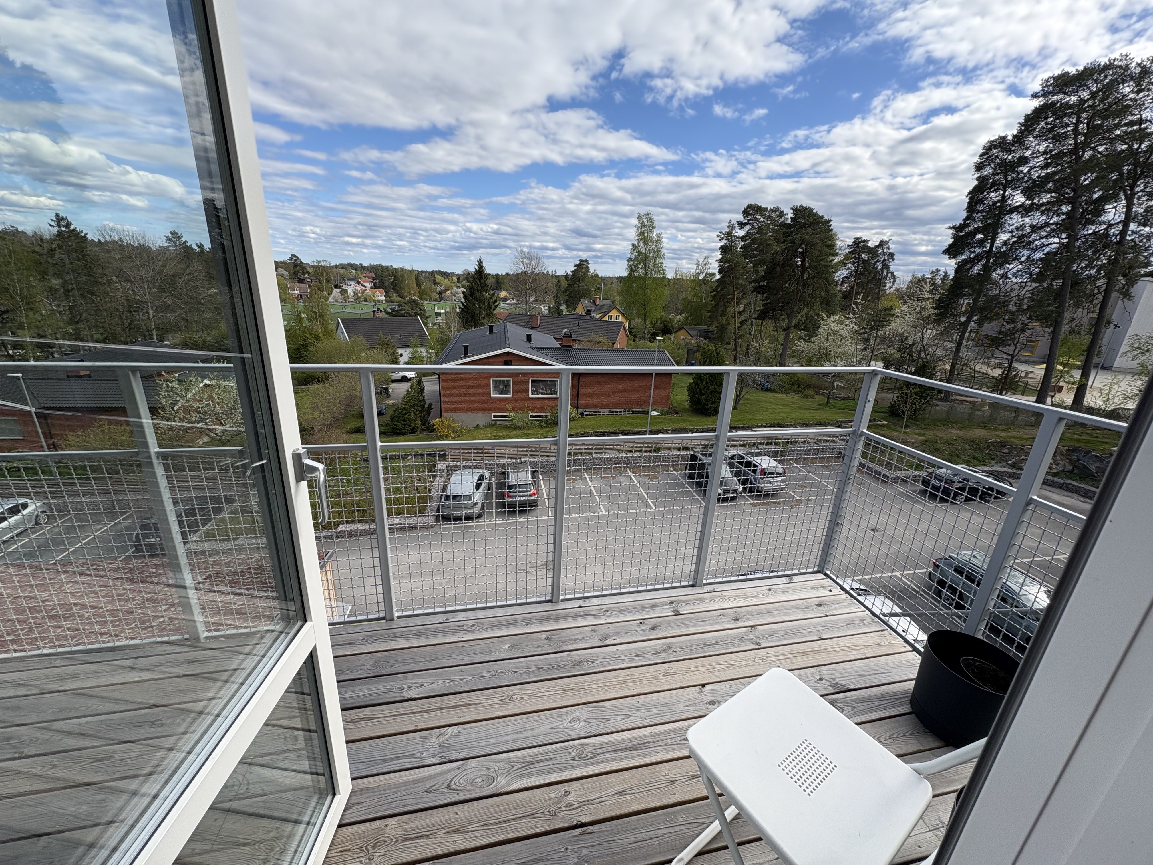 Snödroppsgränd, Hässelby — photo 3