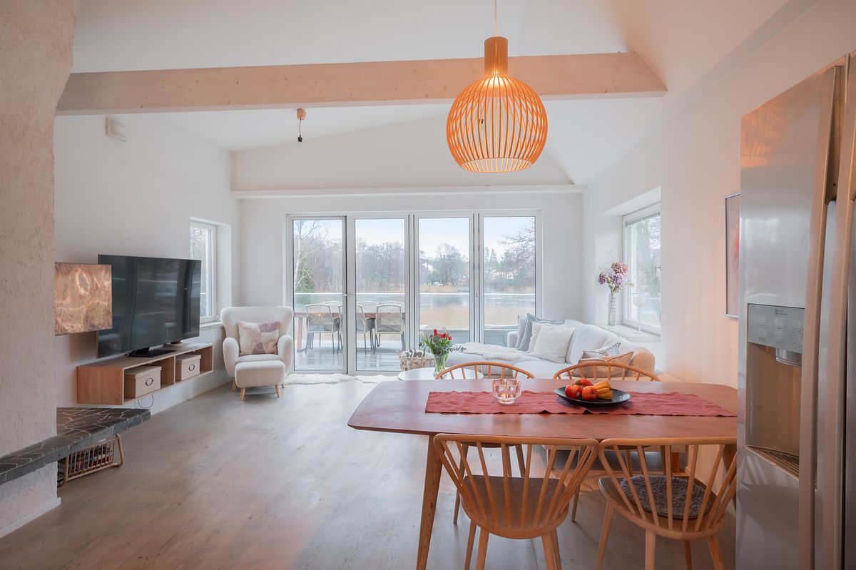 Villa/Hus, 5 rooms, 170 sqm, Segeltorp