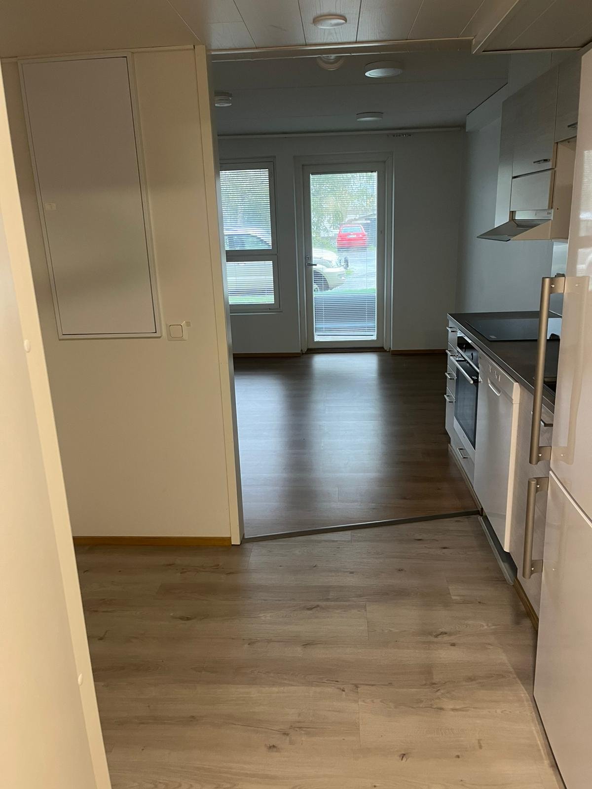 Kerhotila kerrostalon pohjakerroksesta 2